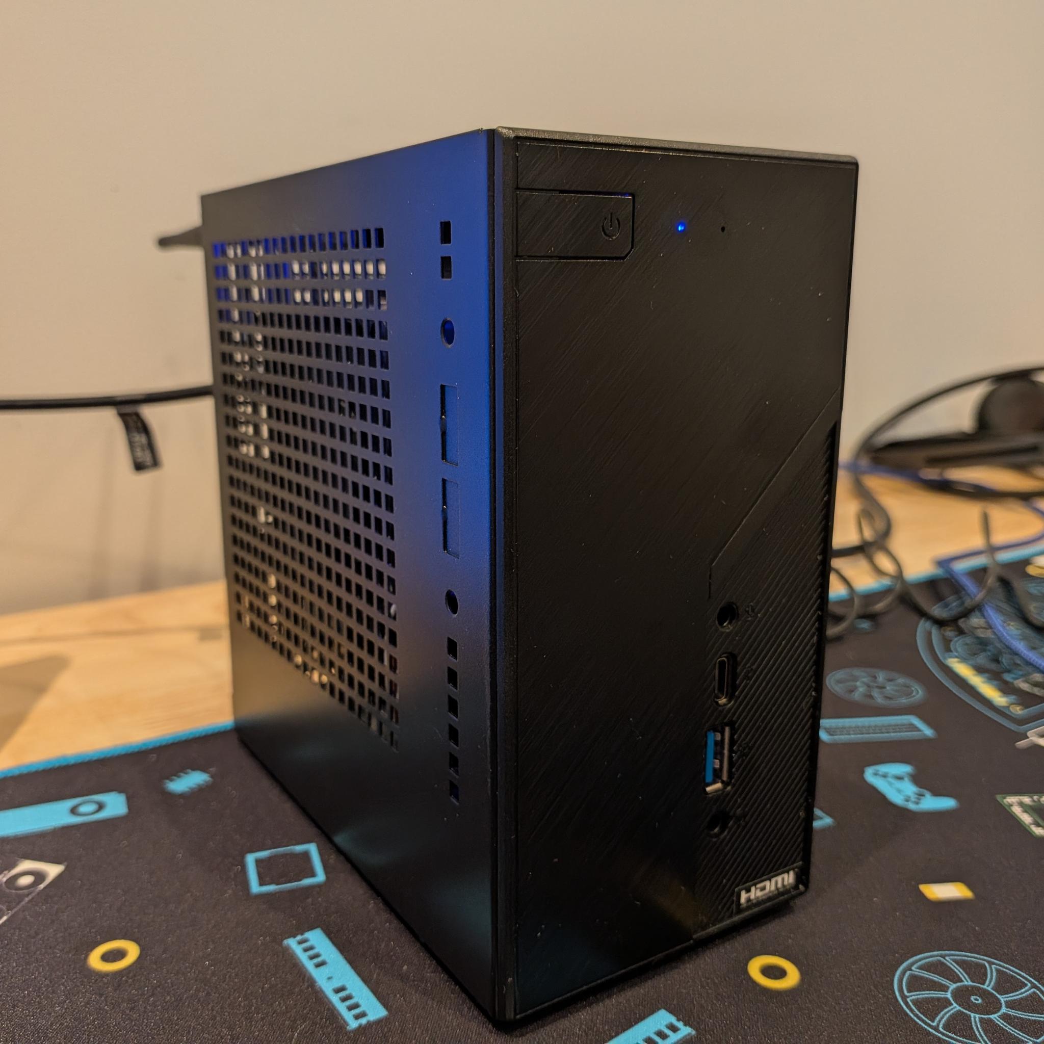 Fun Size Steambox - Ryzen 5 8600G, 32 GB DDR5, 1 TB Gen 4 NVME, SteamOS