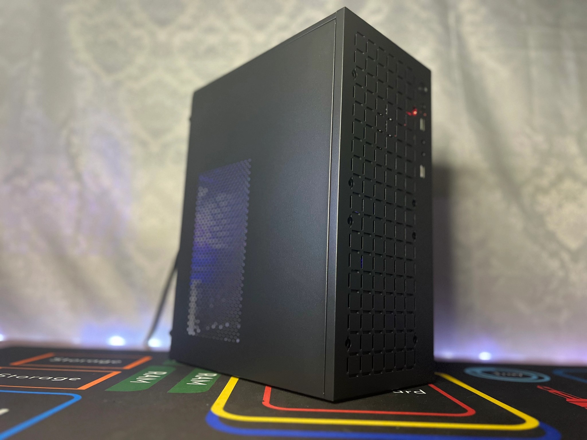 JR (Black) -Entry-Level Gaming PC - 10 Core Intel CPU & RX 6600M