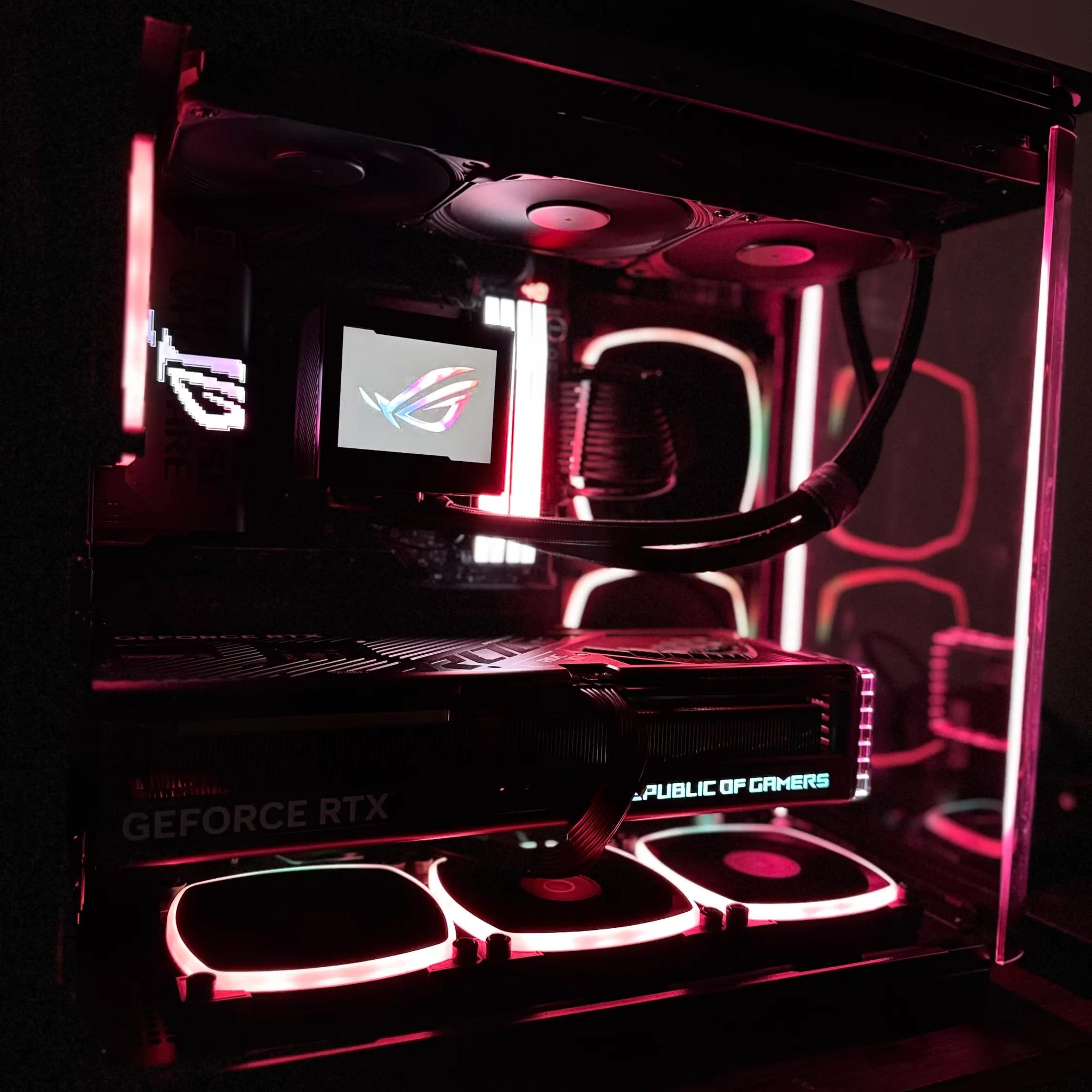 ROG OF FURY-4090 ASUS ROG STRIX + RYZEN 7 9800x3D + 64GB