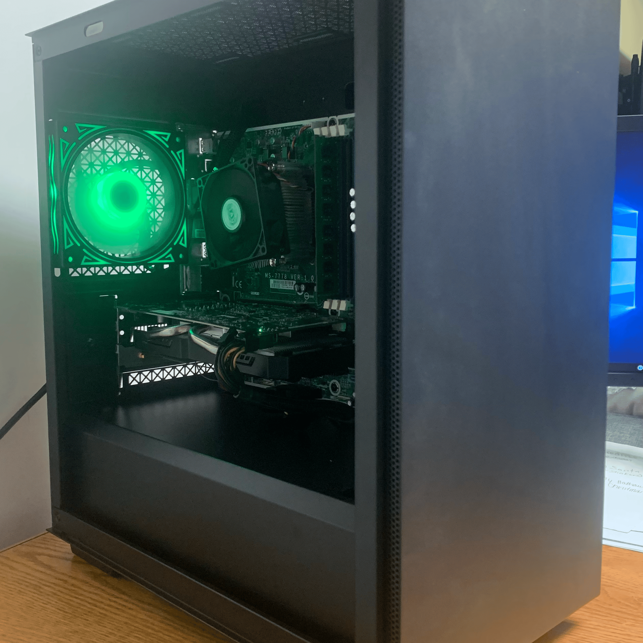 Refreshed HP Pavilion 500 Series PC | AMD A8-6500 | Asus R9 270 2GB