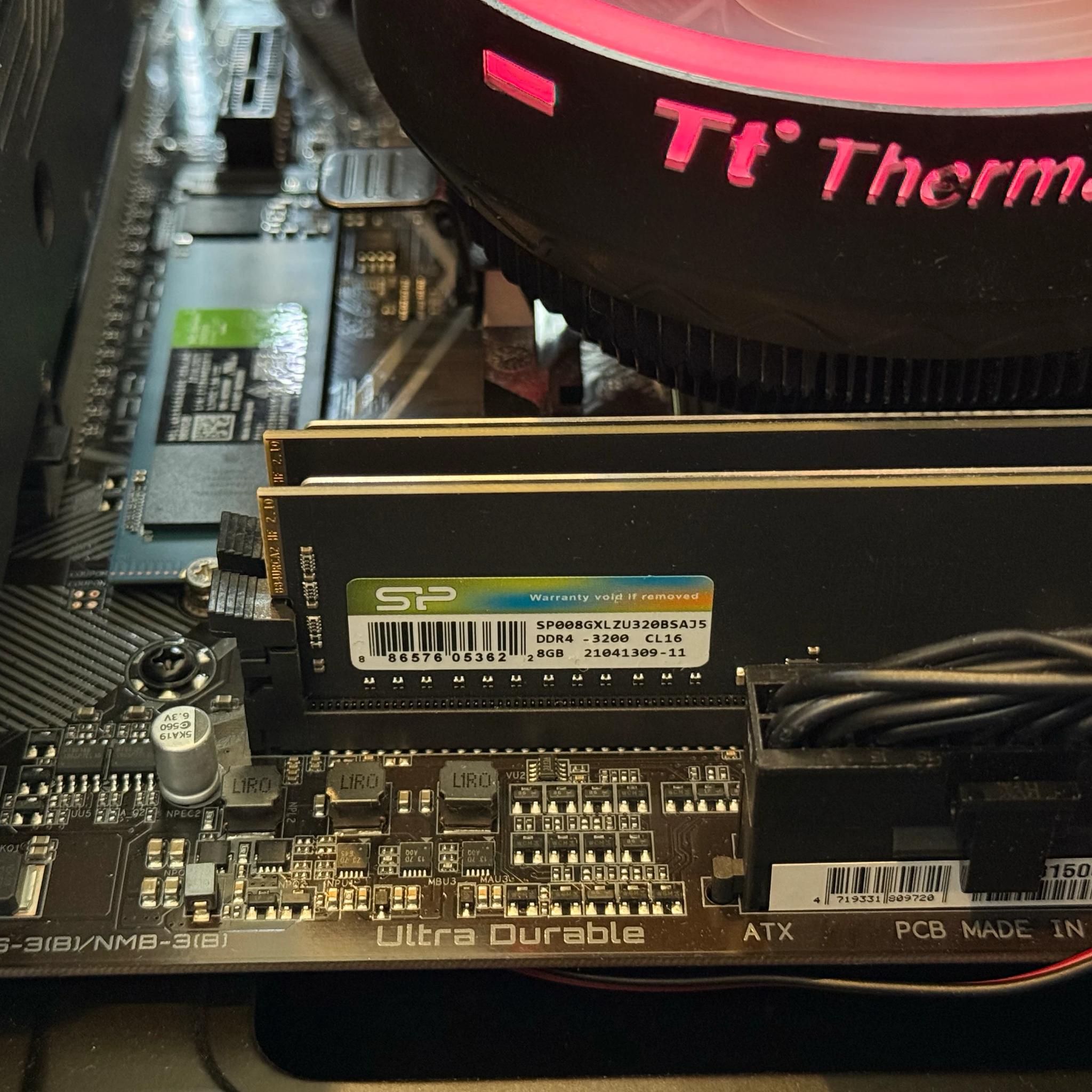 Ryzen 5 5600X, Nvidia RTX 3060 12GB OC,  2x8GB@3200MT/s RAM, 1TB NVMe SSD, Included Keyboard & Mouse