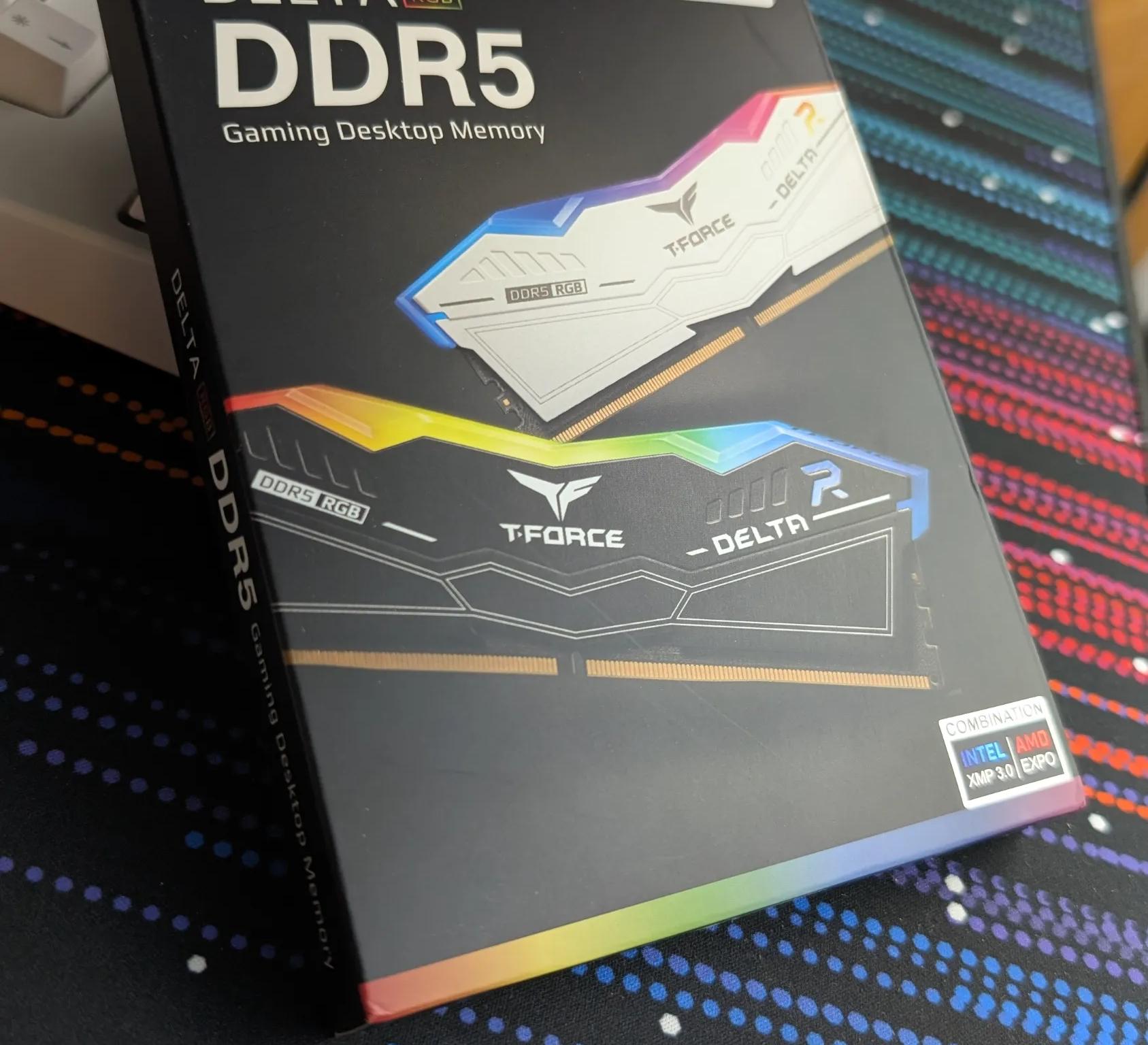 Team Group 16GB (2 x 8GB) 288-Pin PC RAM DDR5 6000 (PC5 48000)