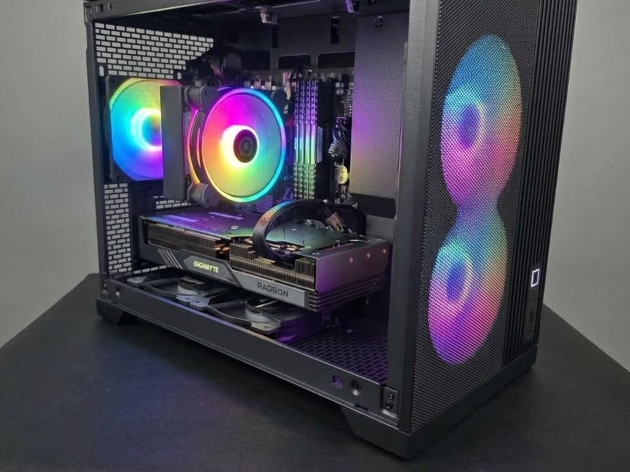 Radeon RX 7700 XT Custom Gaming PC - Ryzen 7 5700X