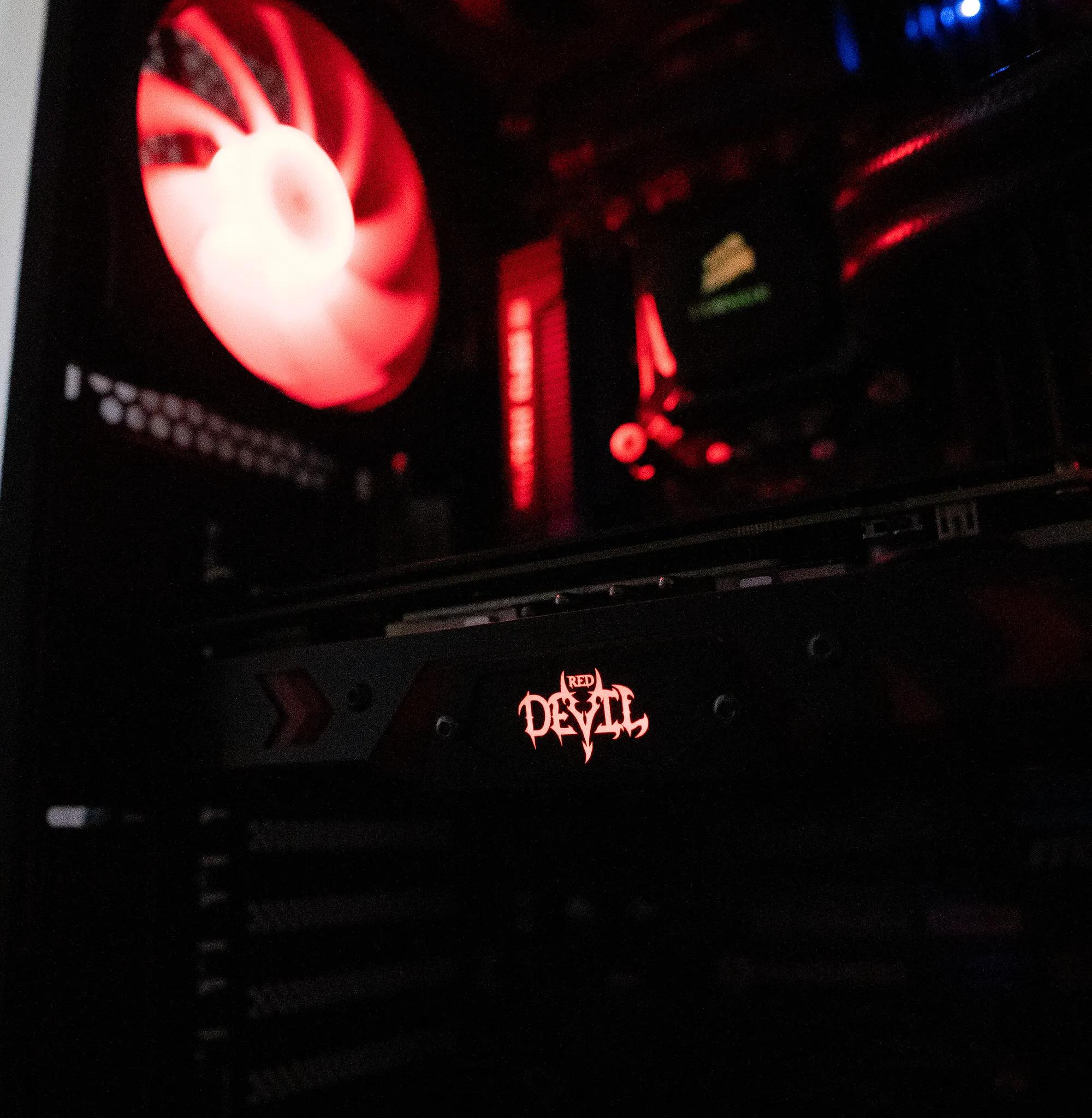 🩸🩸 | RX 580 8GB | INTEL i5 3570K | 16GB RAM | 750GB | Ruby Racer