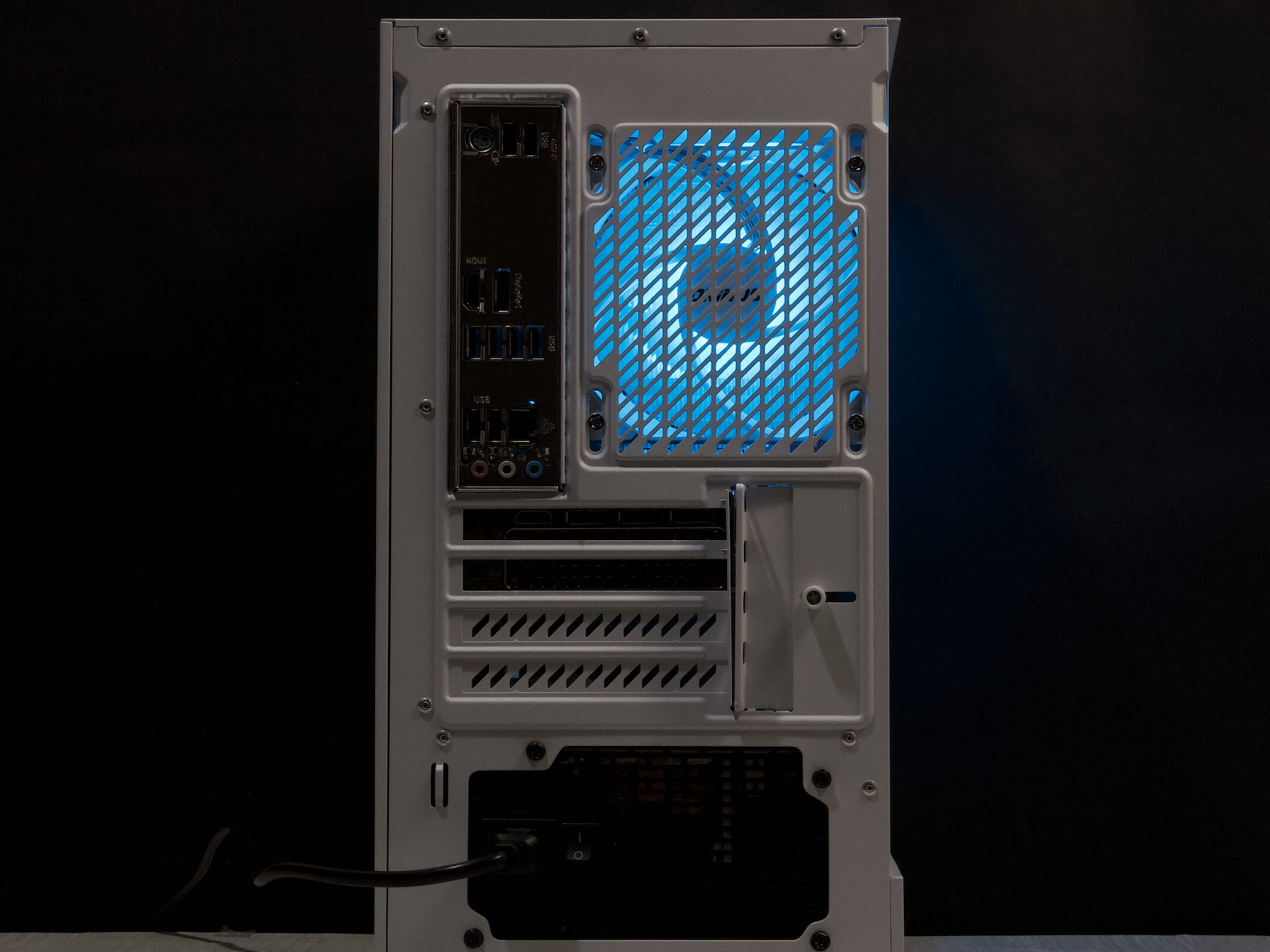 RTX 3070, Ryzen 5 5500, 16GB DDR4, 2TB Storage, WiFi - Custom Gaming PC