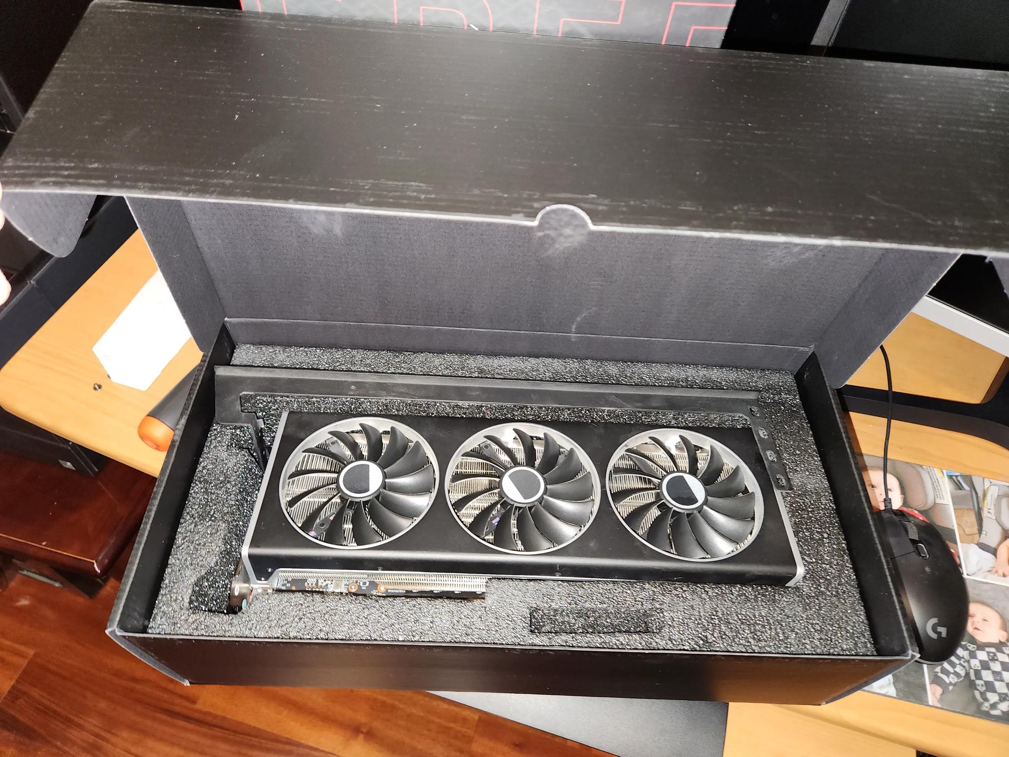 AMD RX 7900xt  XFX Black