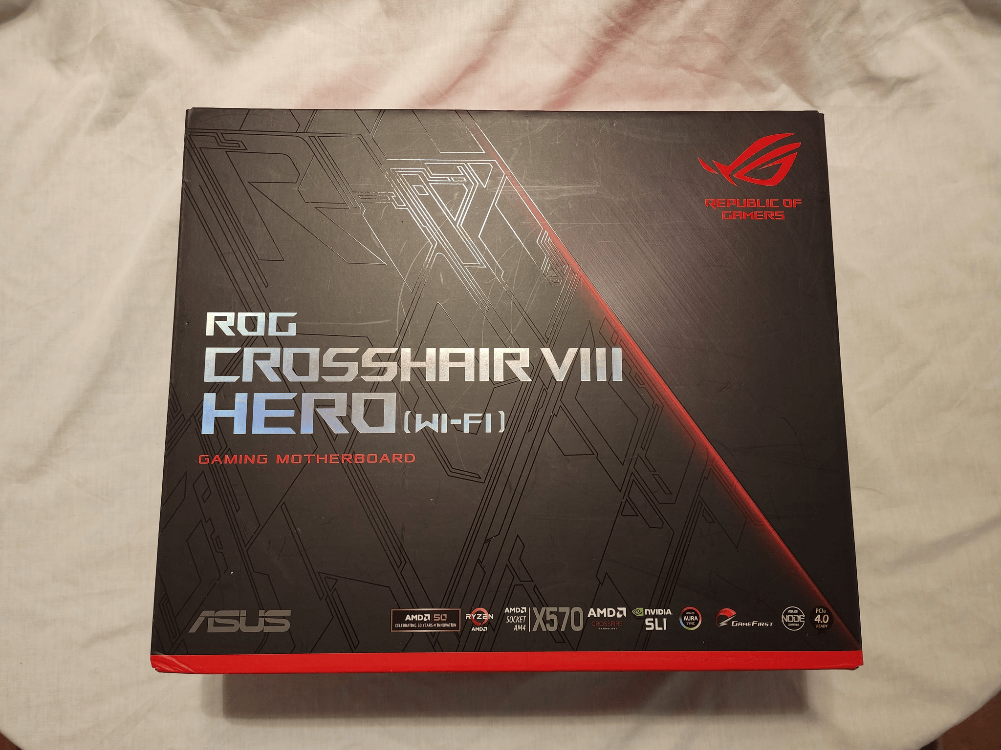 ASUS ROG Crosshair VIII Hero (Wi-Fi) AMD AM4 x570 DDR4 PCI-E 4.0 ATX Motherboard