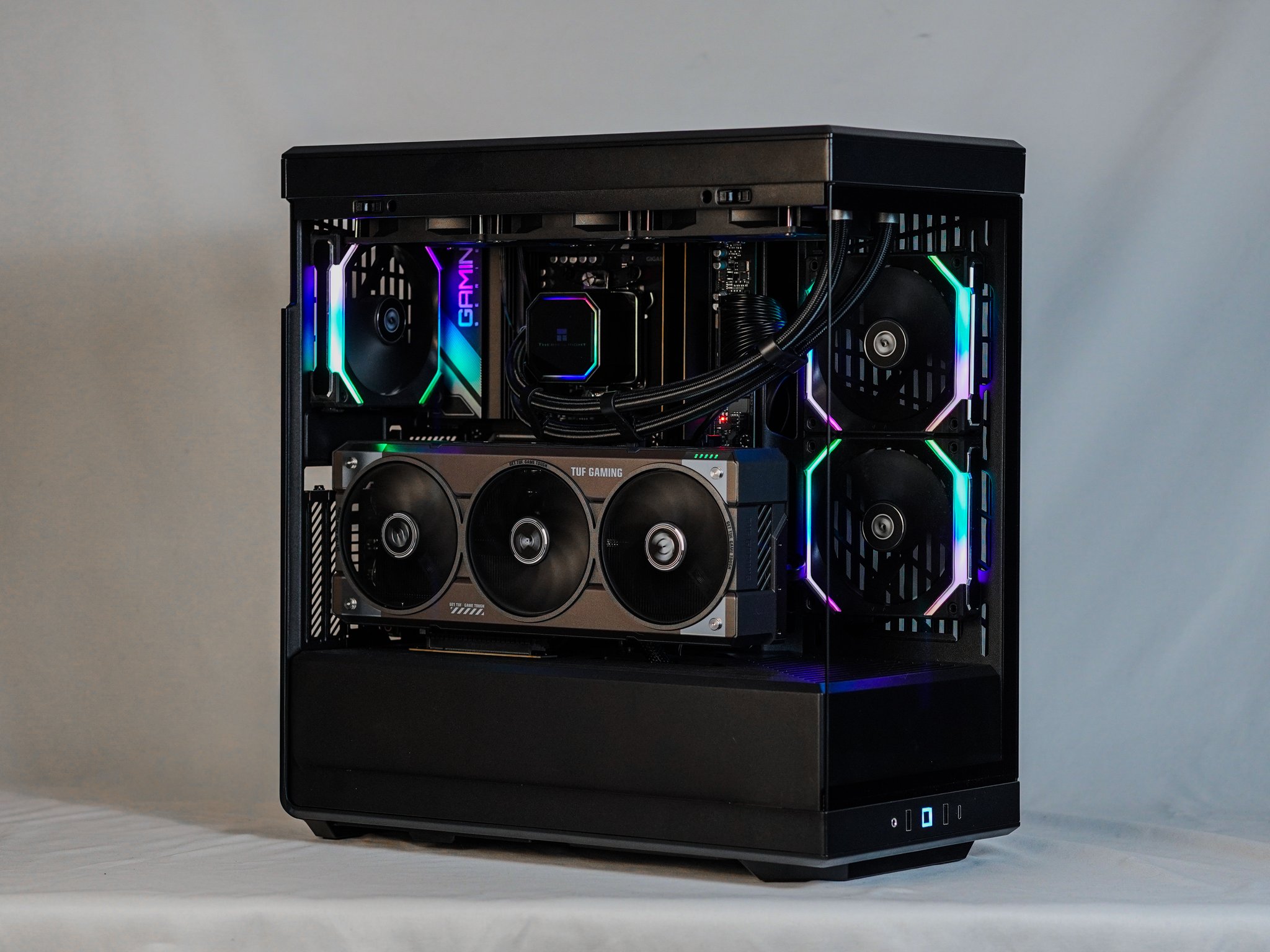 High-End RGB Gaming PC | Ryzen 7 7700X | 5070 | 32GB | 1TB | Warranty