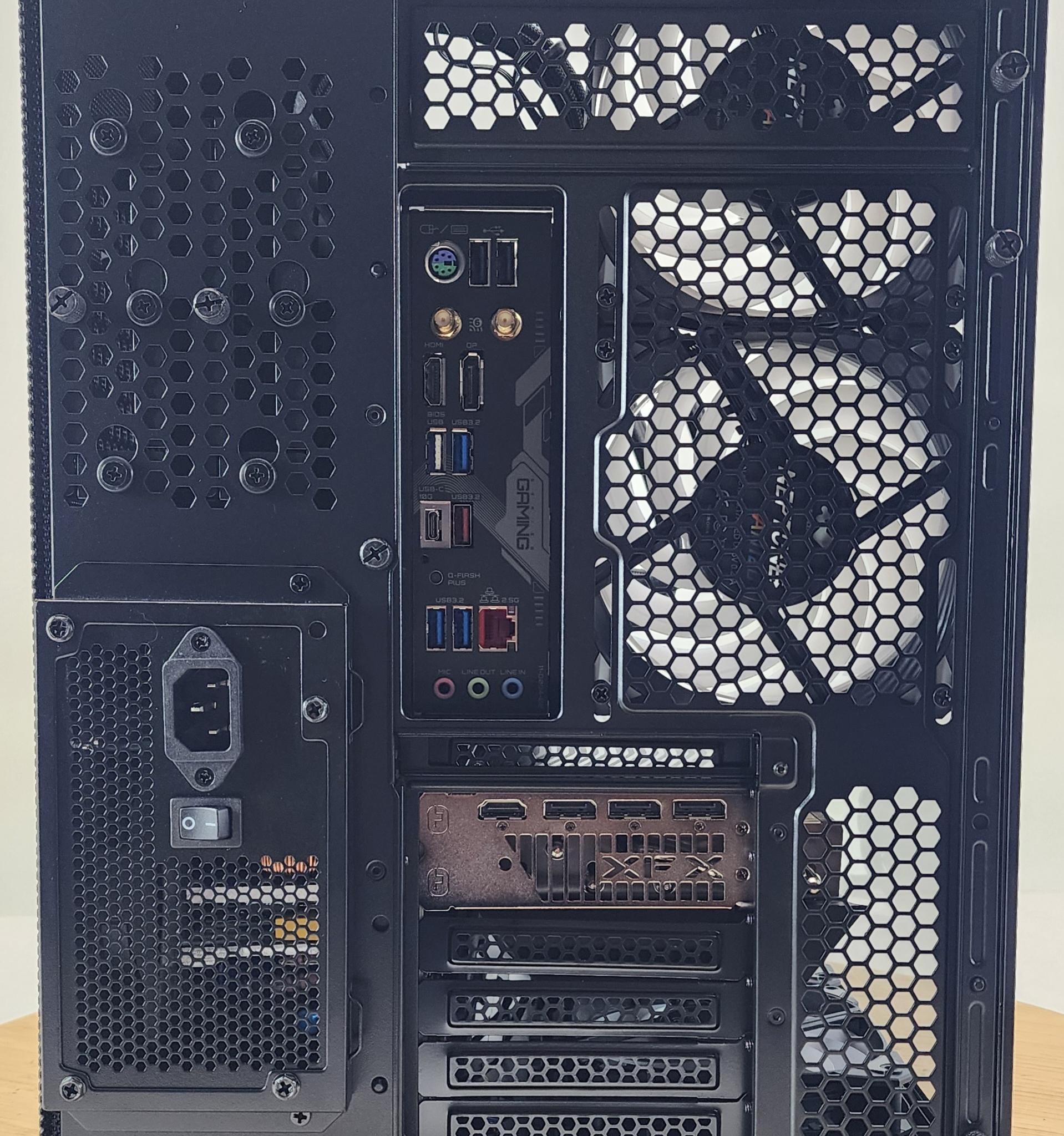 Gaming PC Ryzen 7 7800X3D 32GB RAM 2TB SSD RX 9070 XT 16GB Windows 11 Computer