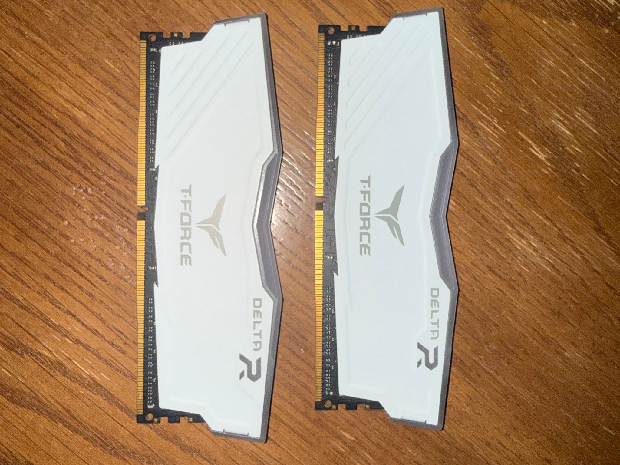 T-Force Delta RGB 64GB DDR4 3200MHz RAM 2x32GB