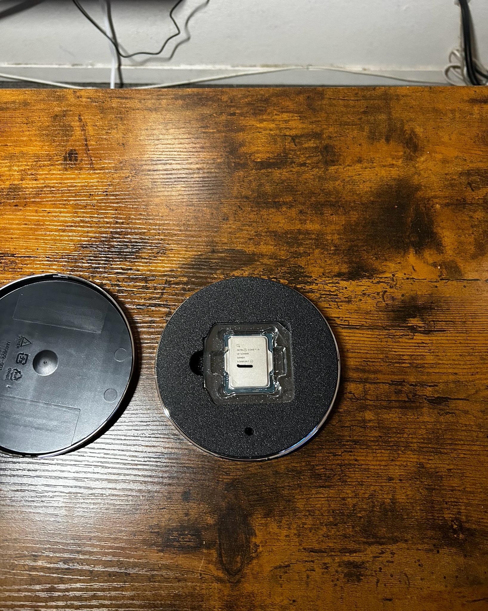i9-13900K LIGHTLY USED!