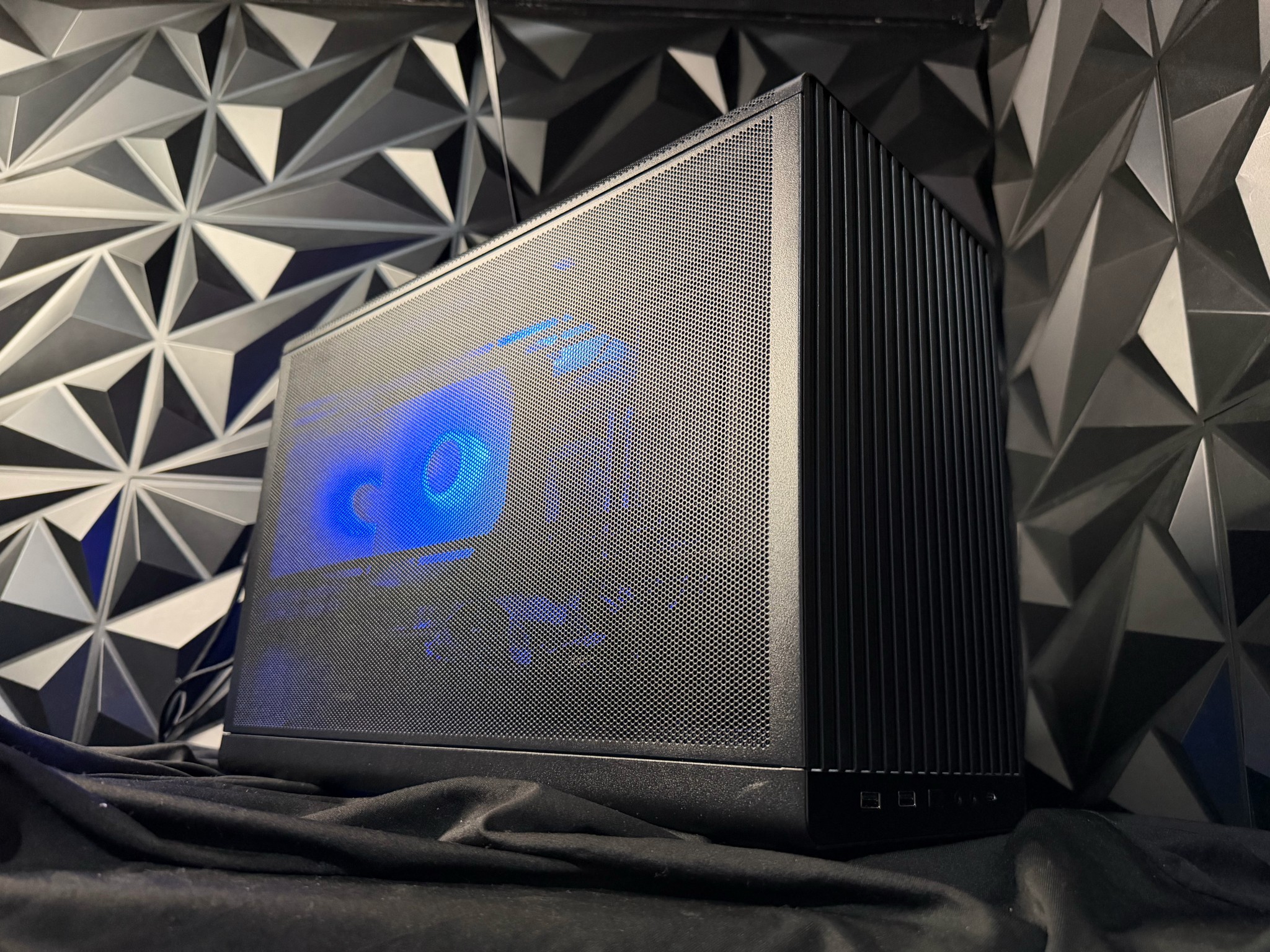 🎮🔥 GAMER 5590 🔥🎮 Ryzen 5 5500| RX 9060XT| 16 GB DDR4| 1.25 TB NVMe| 650W PSU