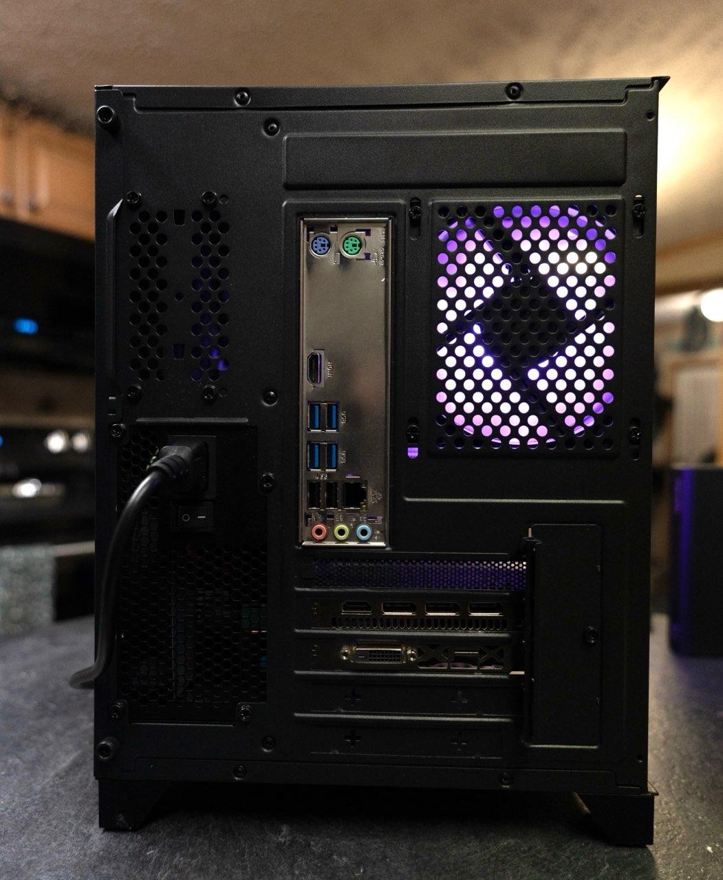 ‼️R5 2600, rx580, 16gb ram, Custom built Gaming Pc‼️