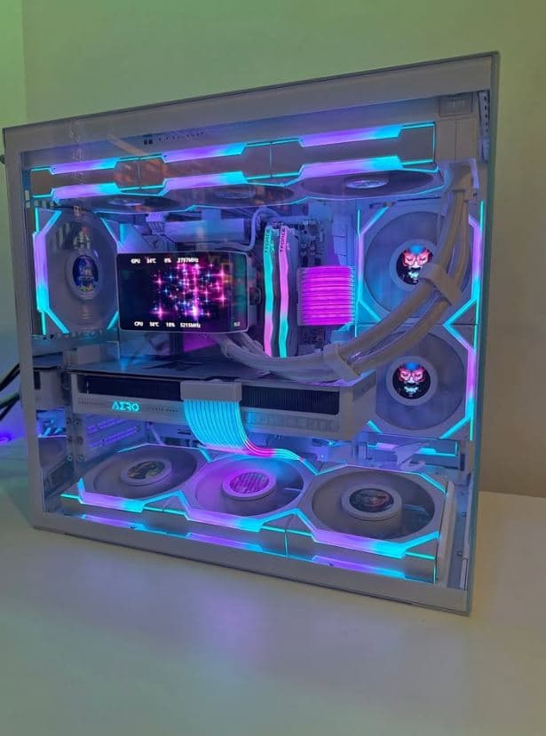 Gaming PC Nvidia RTX 5080, Ryzen 7 9800X3D, Lian Li 011 Mini V2 White, LCD Fans, 3D AIO, 2TB Gen5