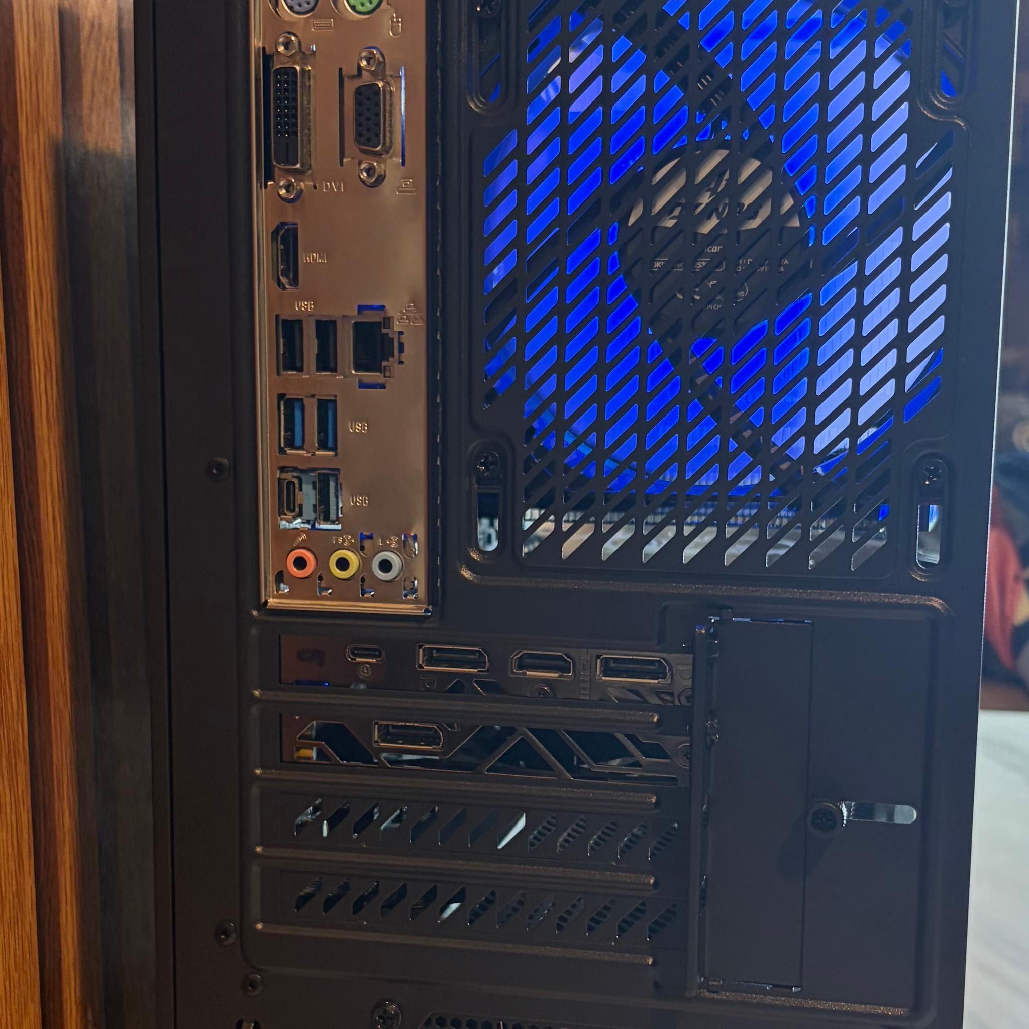 RTX 2070 | I7 9700F | 16GB DDR4 | 500GB SSD| 550W
