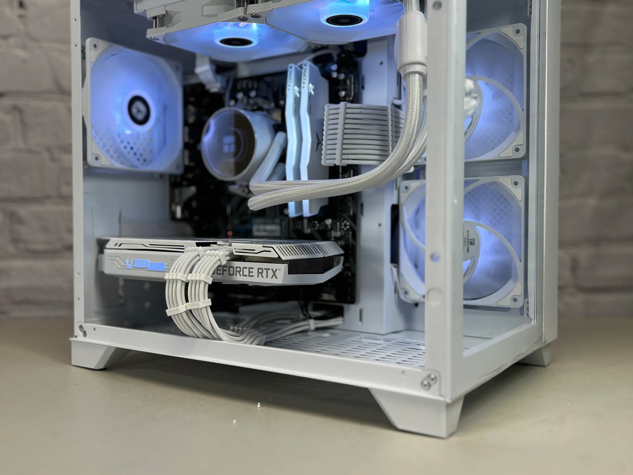 Ryzen 5 5600X RTX 3070 16GB RAM 1TB M.2 Gaming PC