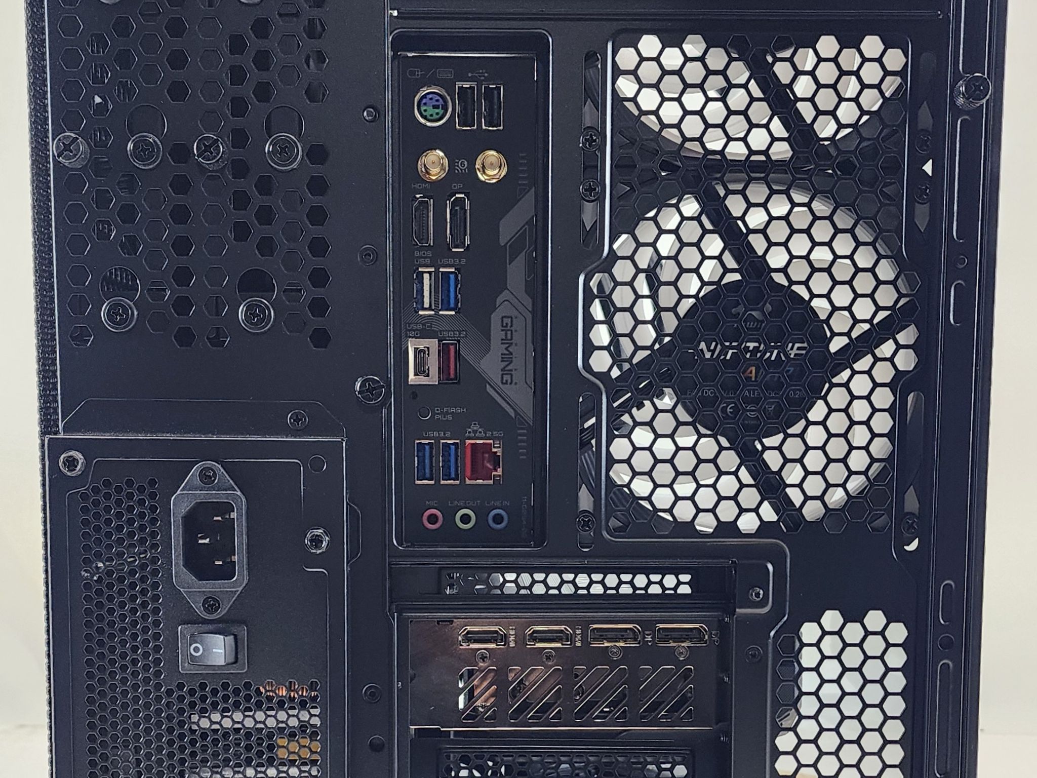 Gaming PC Ryzen 7 9700X 32GB RAM 2TB SSD RX 9070 XT 16GB Windows 11 Computer