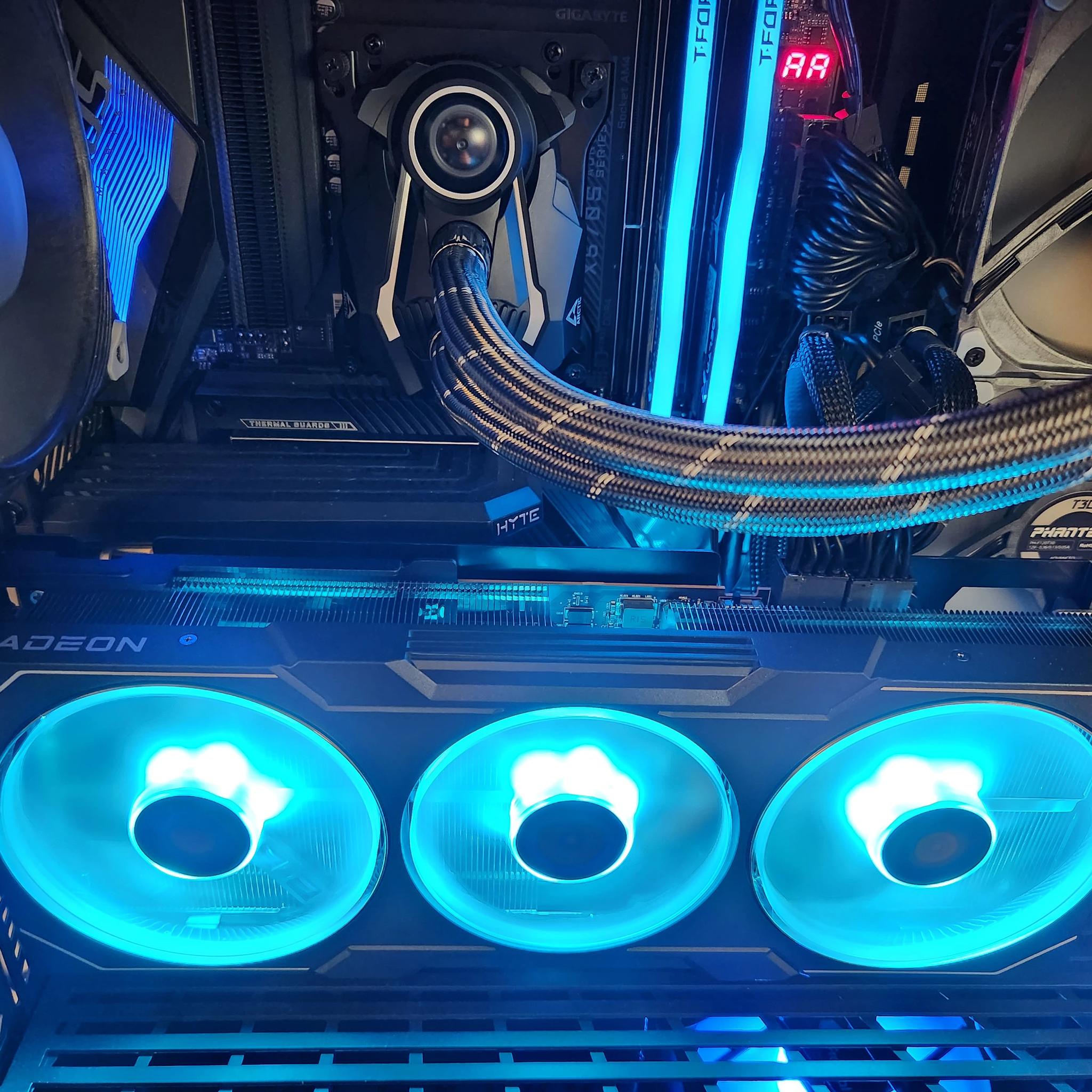 RX 7900 XTX PowerColor Hellhound