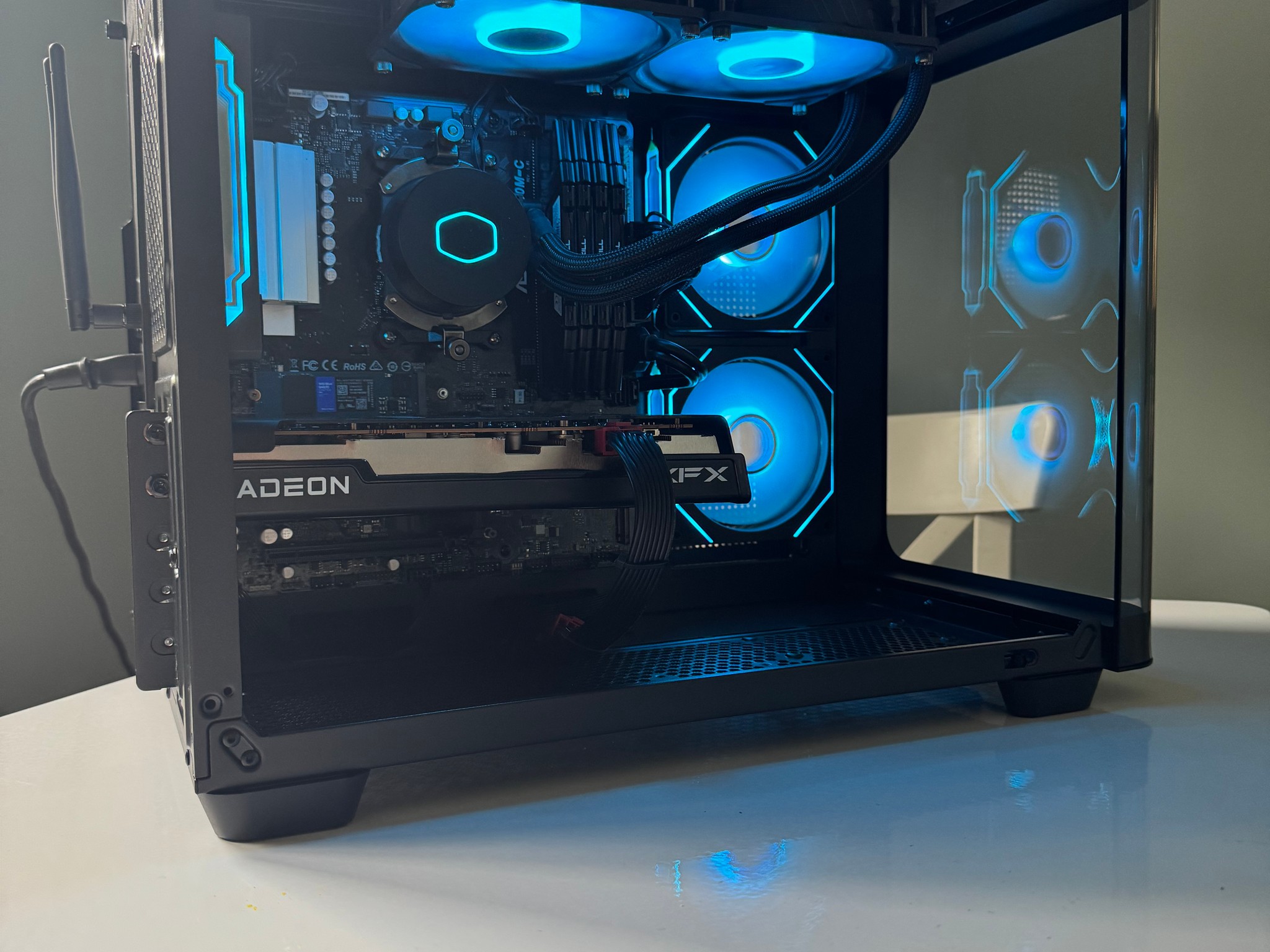 Gaming PC Rx 7600 - Ryzen 5 3600 - 32GB ram - 1Tb nvme