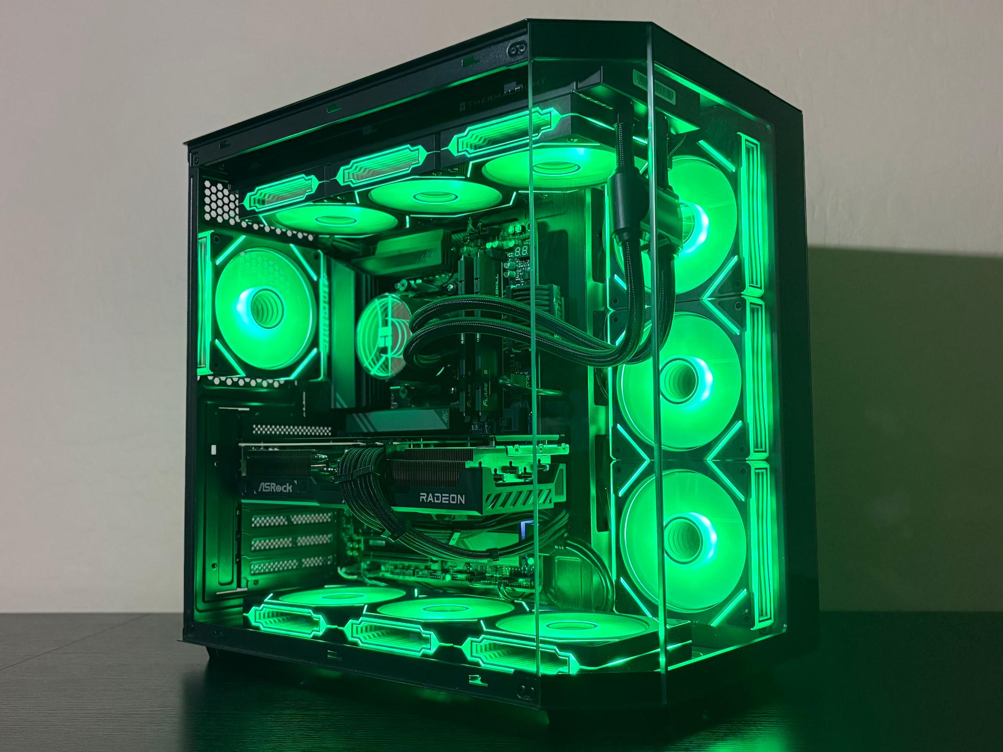 High End Gaming PC | RX 9070 XT | Ryzen 7 9800X3D | 32GB DDR5 | 1TB SSD | X870E | 850W | WiFi 7