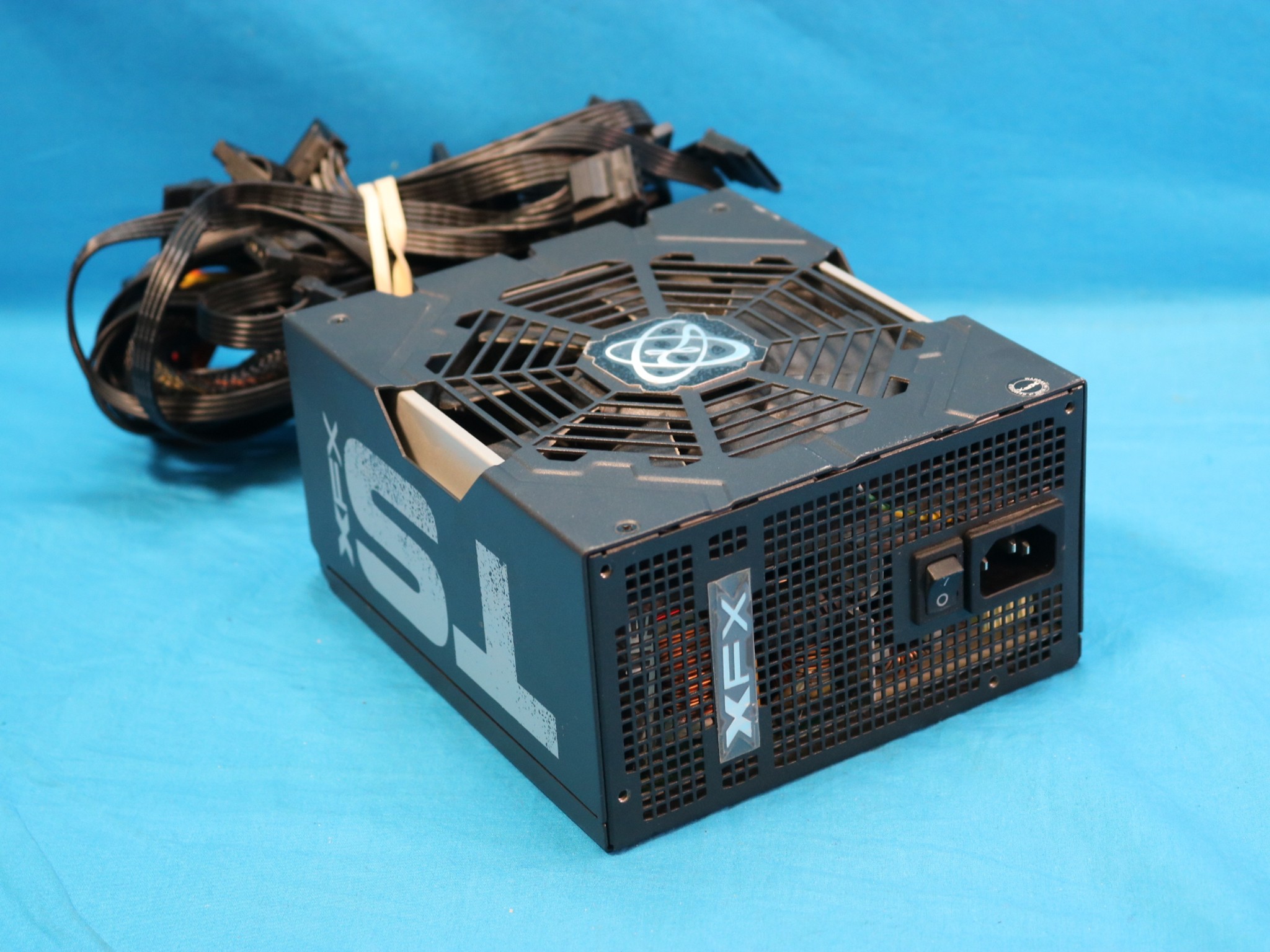 XFX TS Series 850 850W 80+ Bronze ATX Desktop PSU XPS-850W-SEW - 4291868079