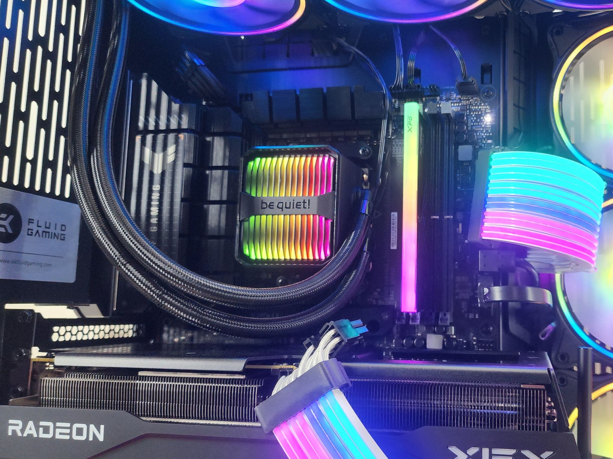 Gaming PC Ryzen 9 7950X 16GB RAM 1TB SSD RX 9060 XT 16GB Windows 11 Computer