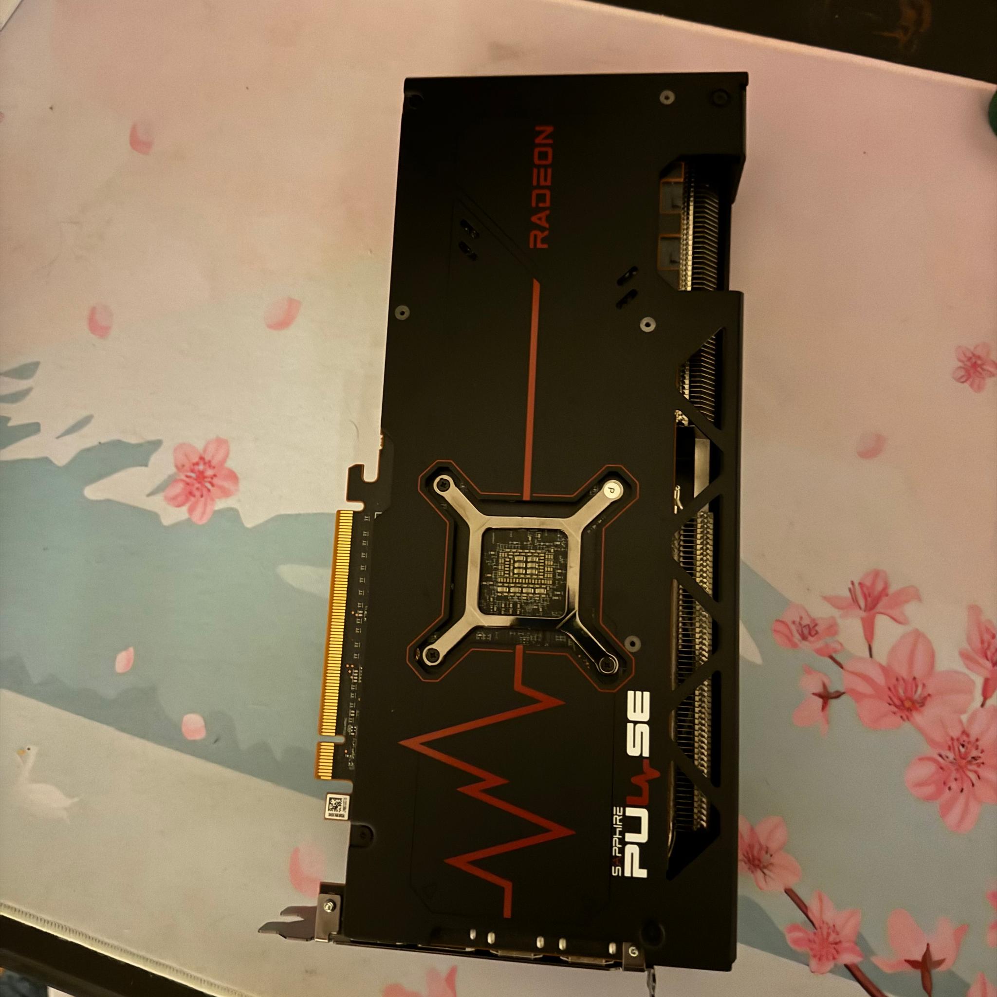 Sapphire PULSE Radeon RX 7800 XT