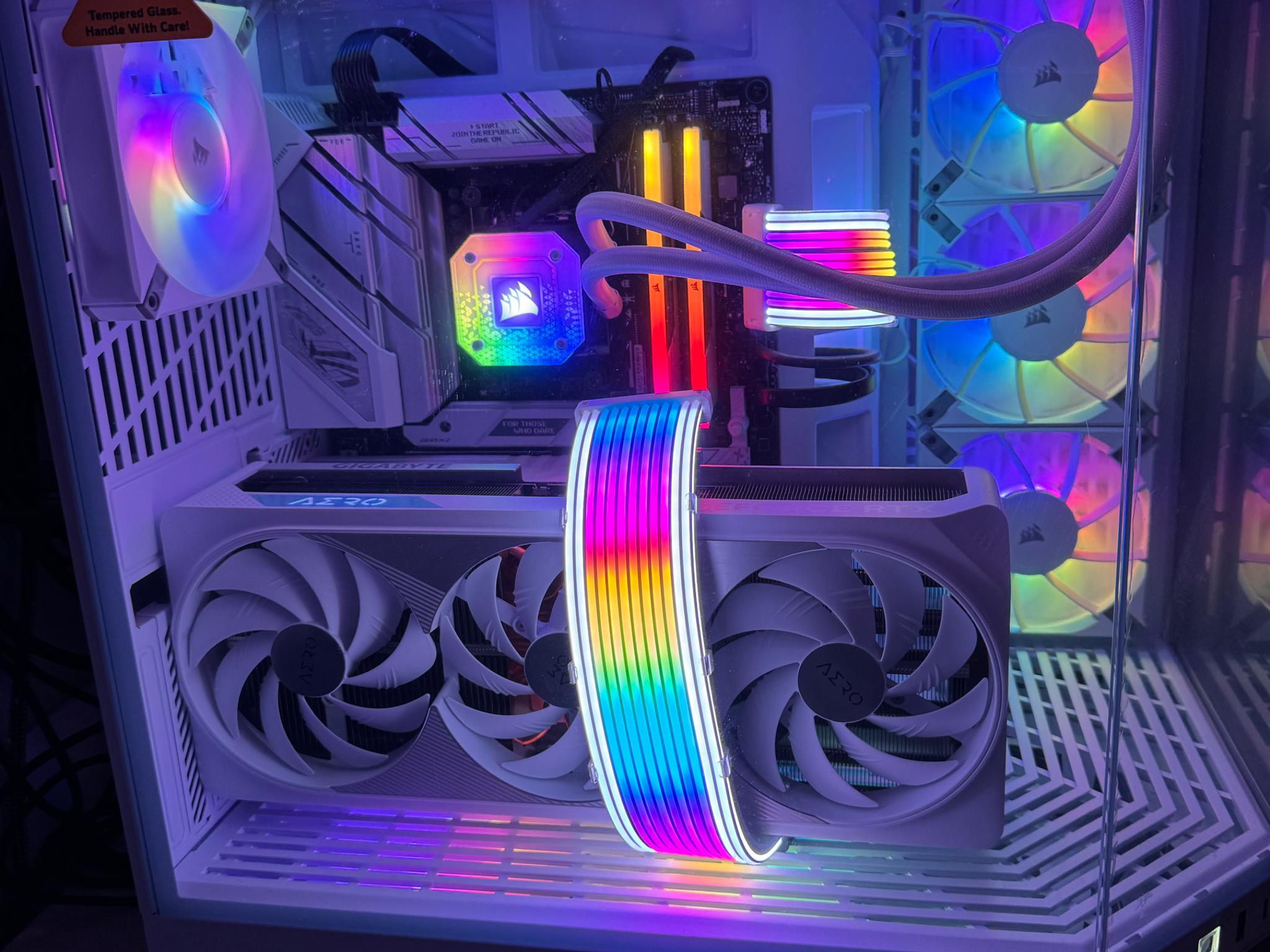 1440/4K Ultimate Whiteout Gaming PC | Nvidia RTX 4090 | Ryzen 7 7800x3d