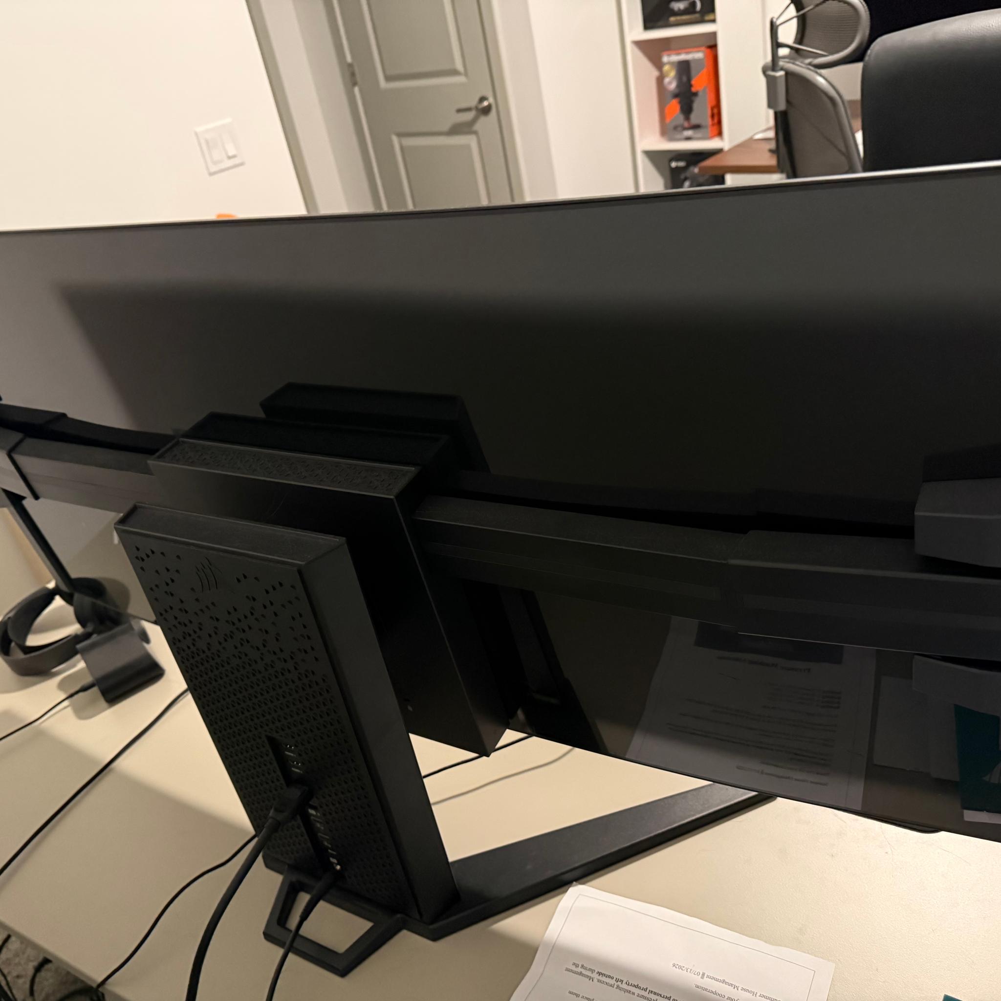 Corsair Xeneon Flex 45” Gaming Monitor