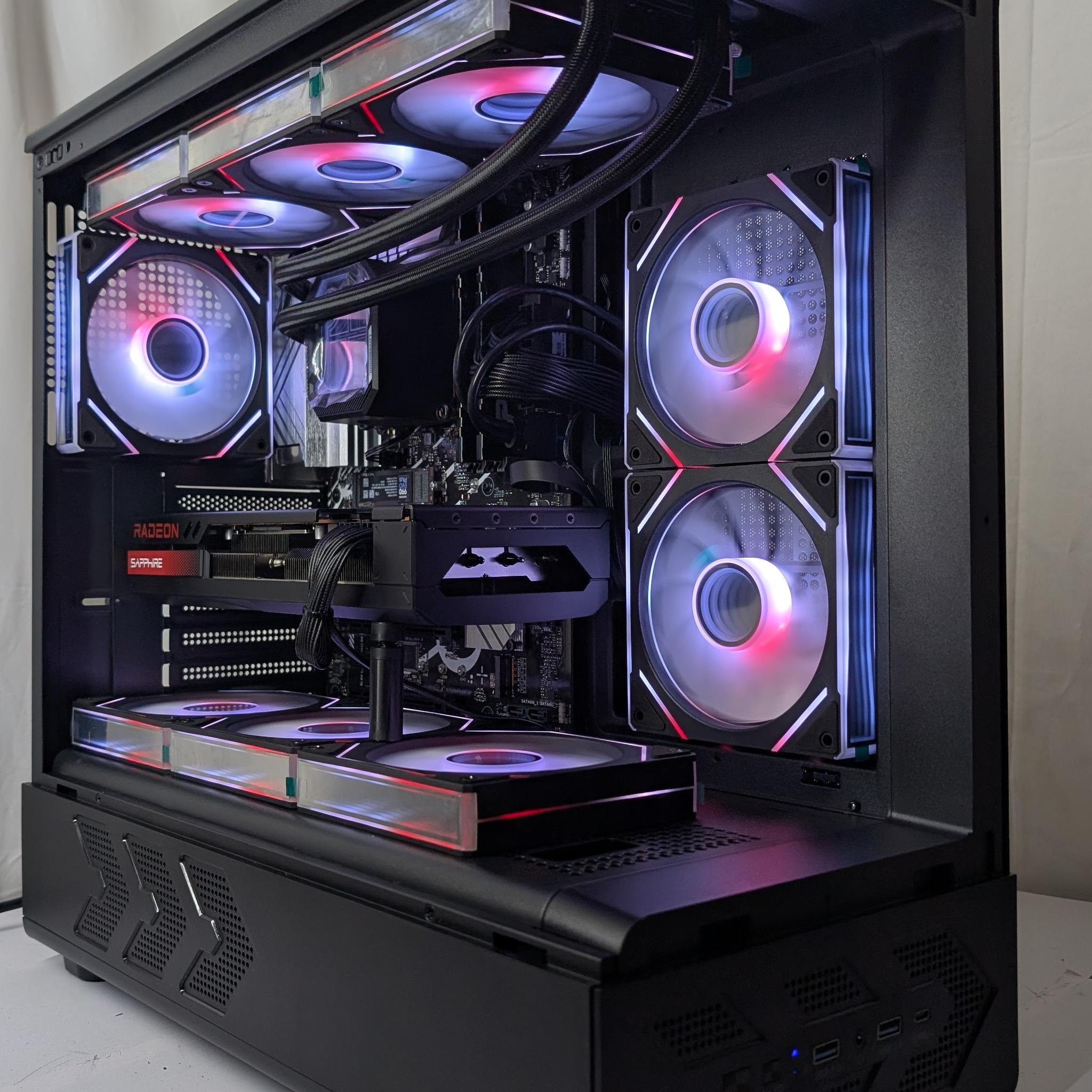 RX 7800XT | I5 12400F | 16GB DDR5 | 1TB NVME | 650W |