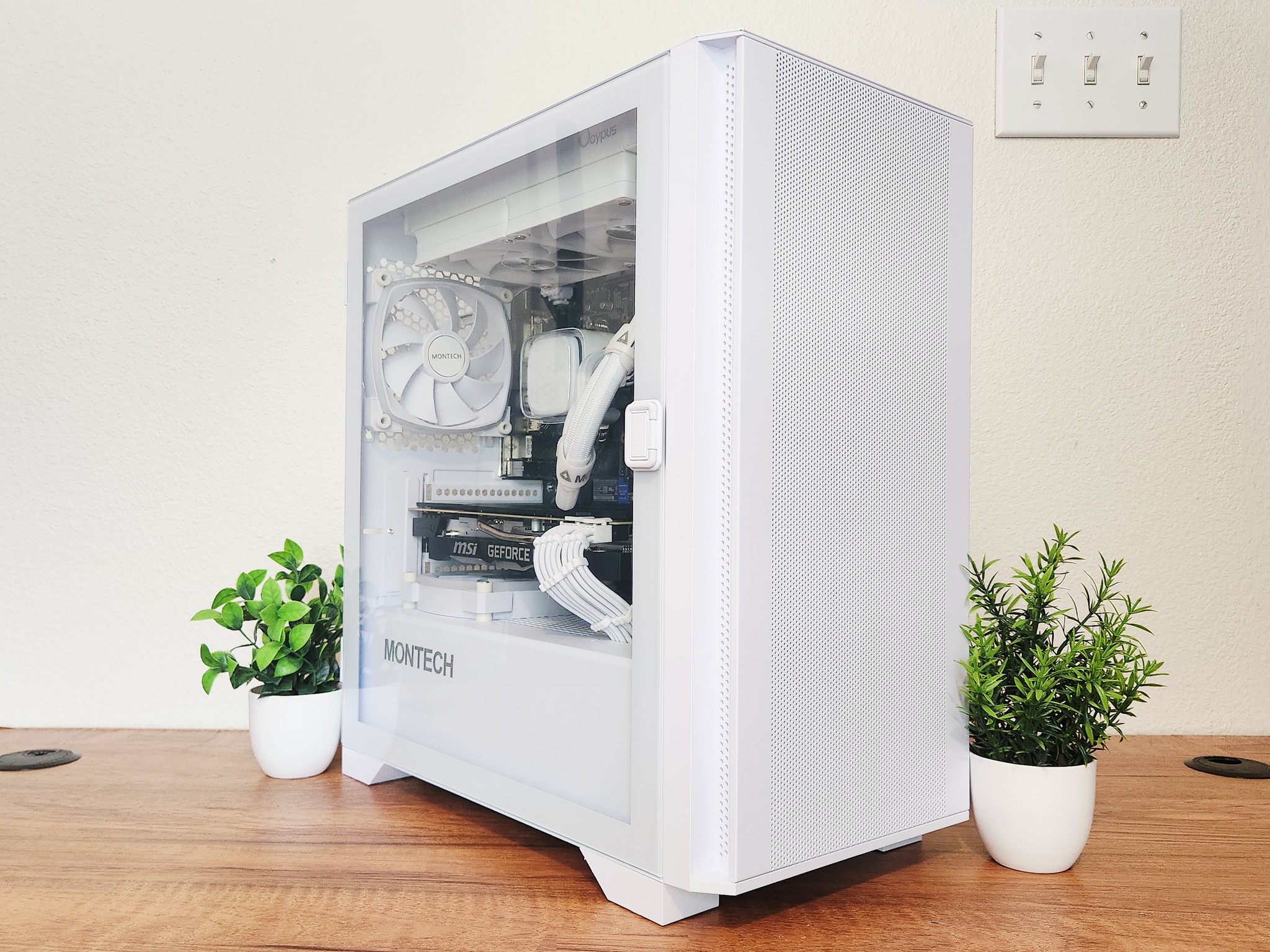 RTX 2070 Super | Ryzen 5 5600G | 16GB DDR4 | 512GB SSD + 1TB HDD | WINDOWS 11 Pro