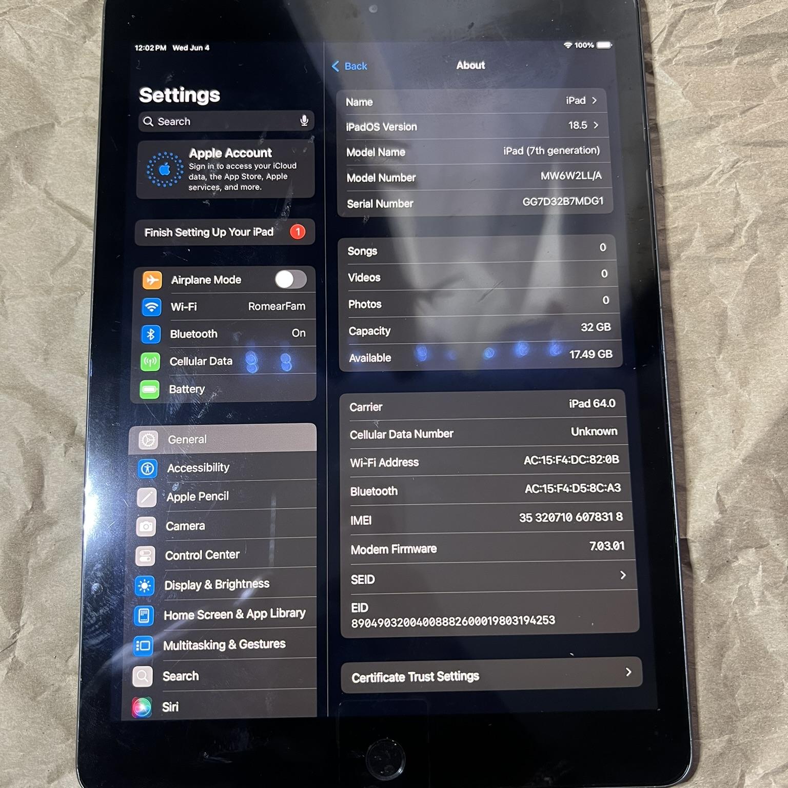 Apple iPad 7th Gen – Wi-Fi + Cellular – 32GB – Space Gray