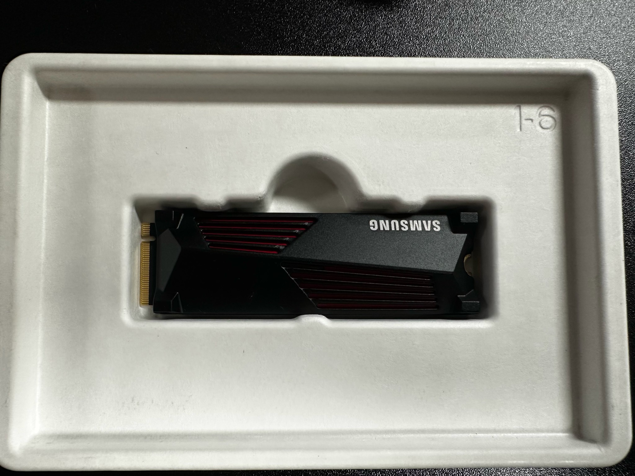 SSD 990 PRO with Heatsink