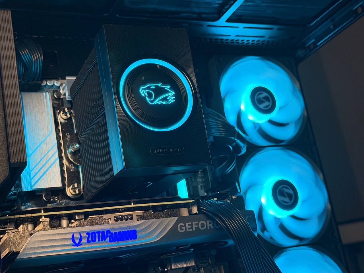FREE SHIP 🖤🌈 Black RGB Gaming PC | RTX 4070 W/ WARRANTY | Core 5 225F | 1TB NVME SSD | 16 GB DDR5