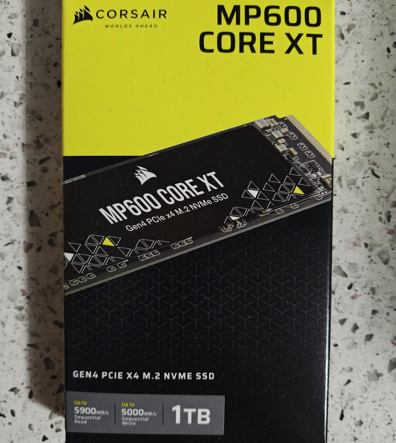Corsair MP600 CORE XT M.2 2280 1TB PCI-Express 4.0 x4 3D QLC Internal (SSD) CSSD-F1000GBMP600CXTR2