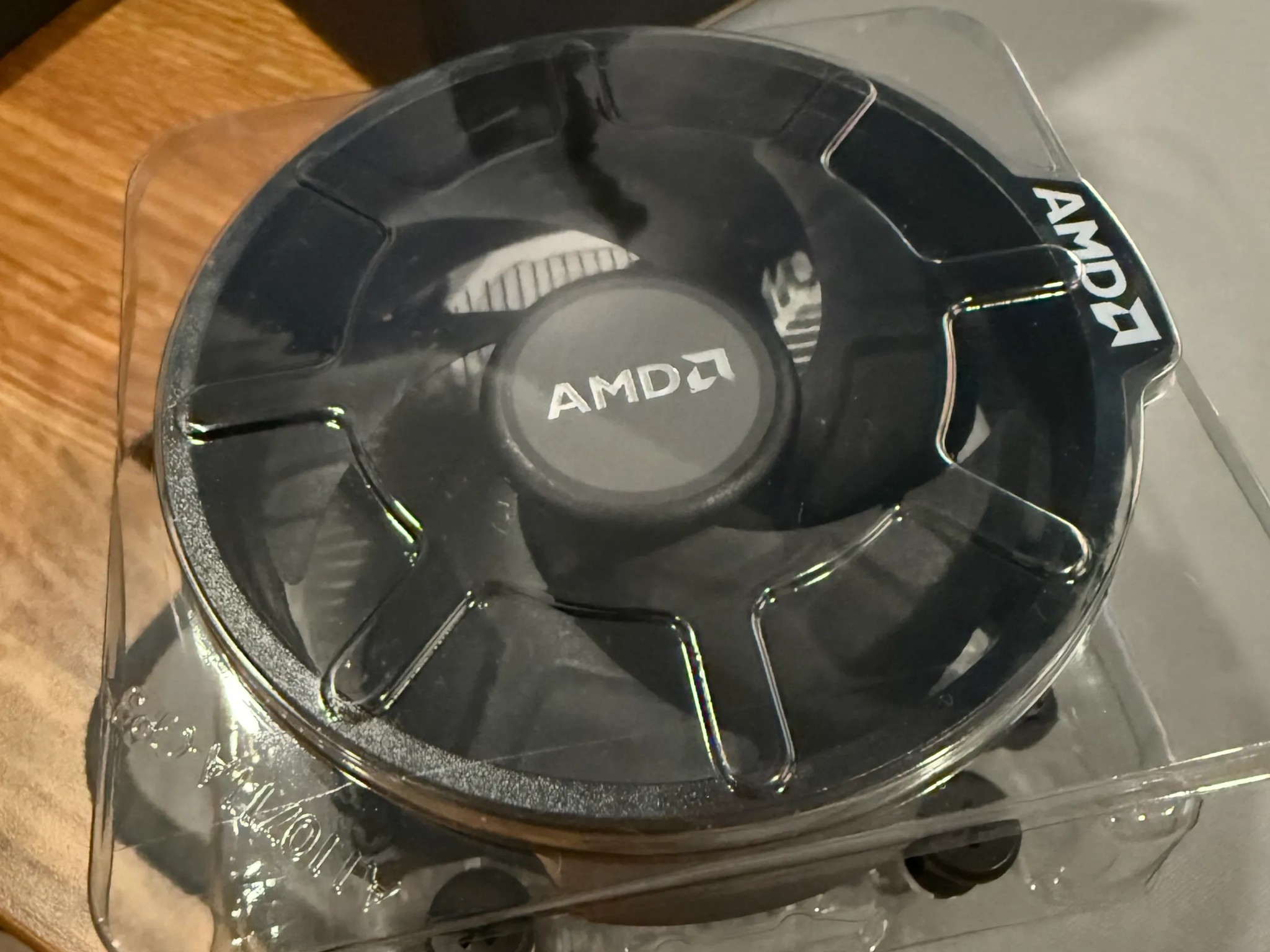 AMD Ryzen 5 3400G