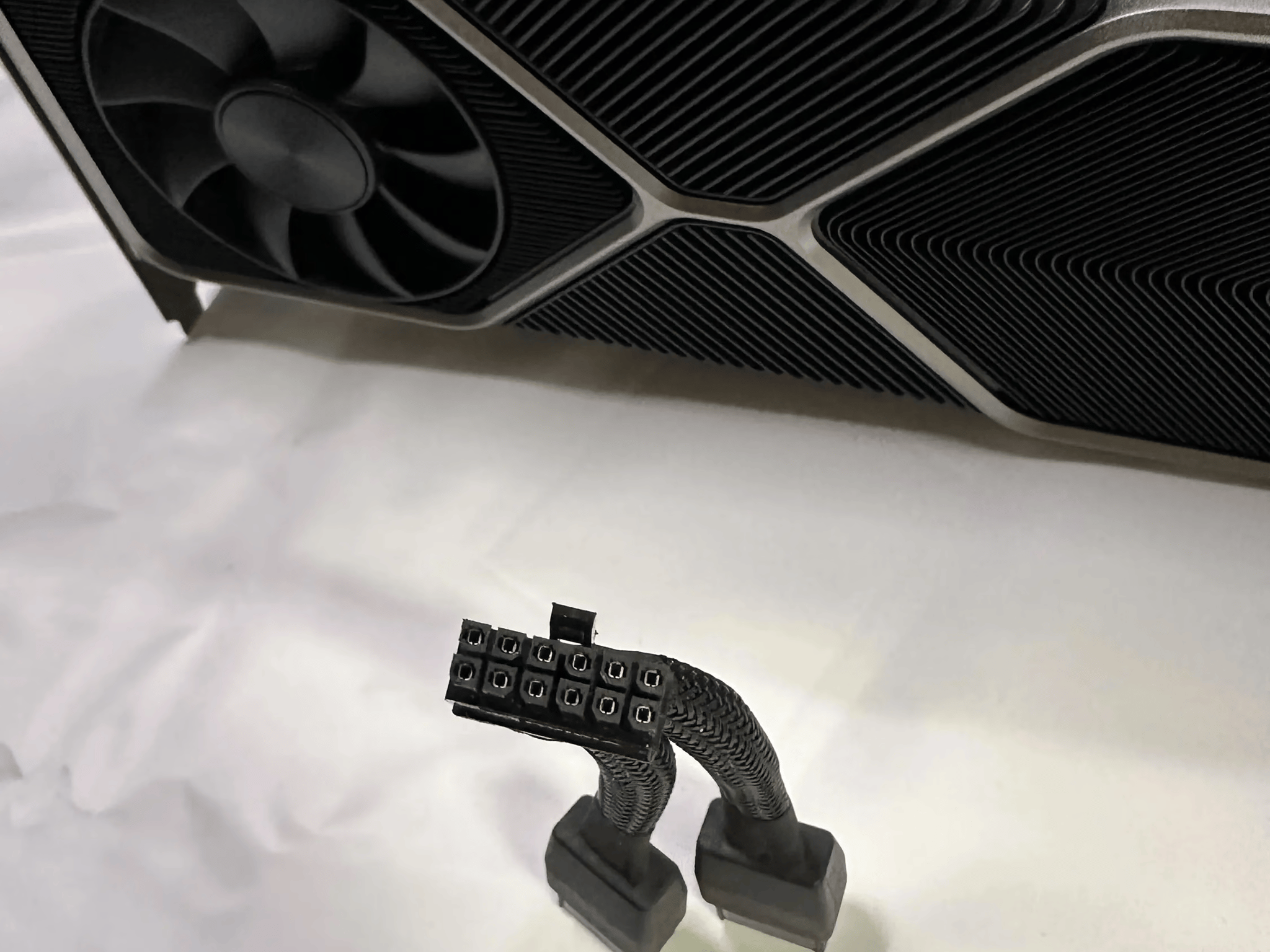 NVIDIA GeForce RTX 3080 Founders Edition 10GB GDDR6X PCIe 4.0 x16 Desktop GPU