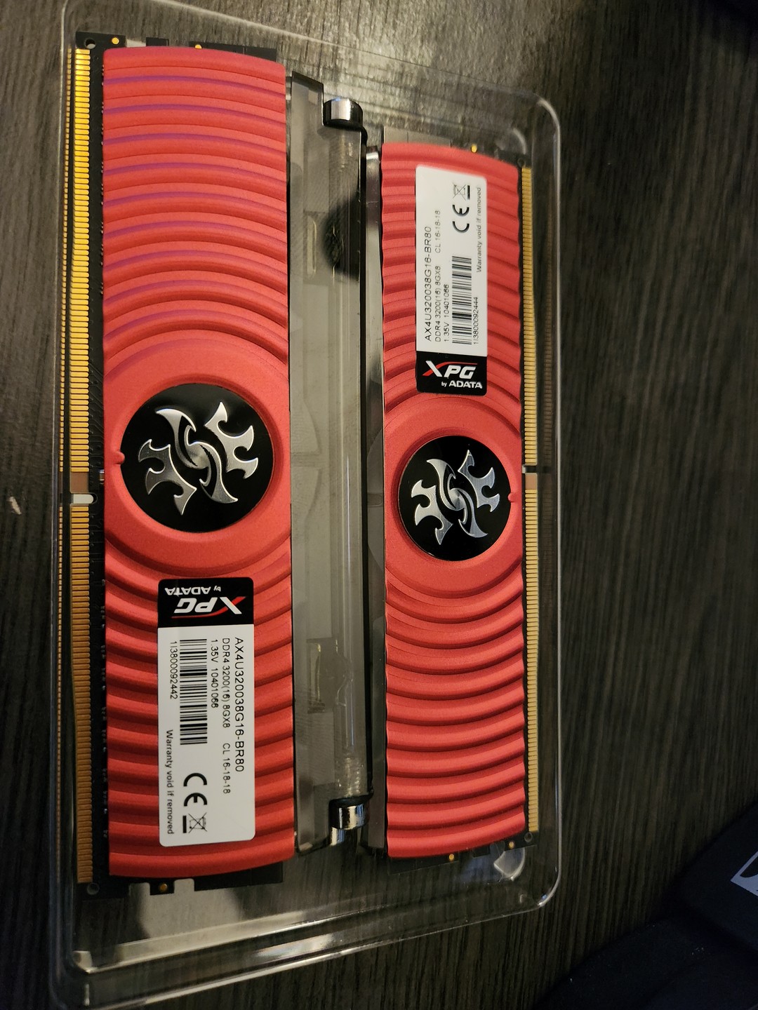 XPG SPECTRIX D80 DDR4-3200 16GB (x2 8GB) RGB Liquid Cooling Memory