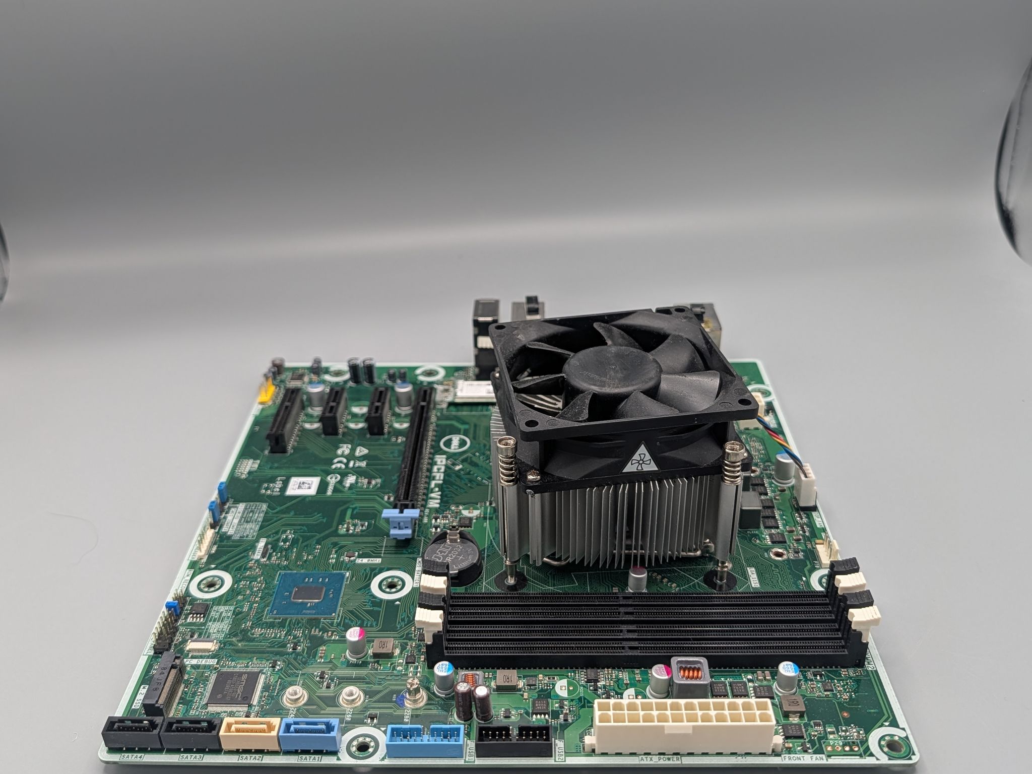CPU combo! | I3 8100 | LGA 1151 DELL Cooler | Fresh thermal paste |