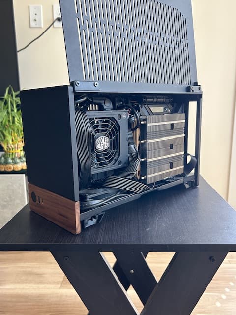 Mini ITX Build Fractal Terra black version Ryzen 7800x3D Rtx 4070 super