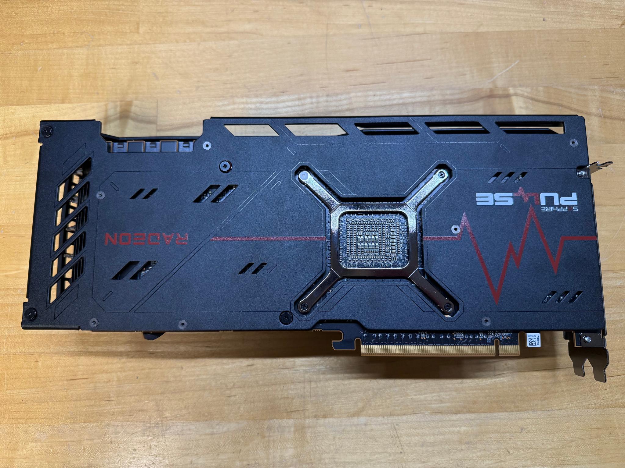 Sapphire PULSE Radeon RX 7900 XTX