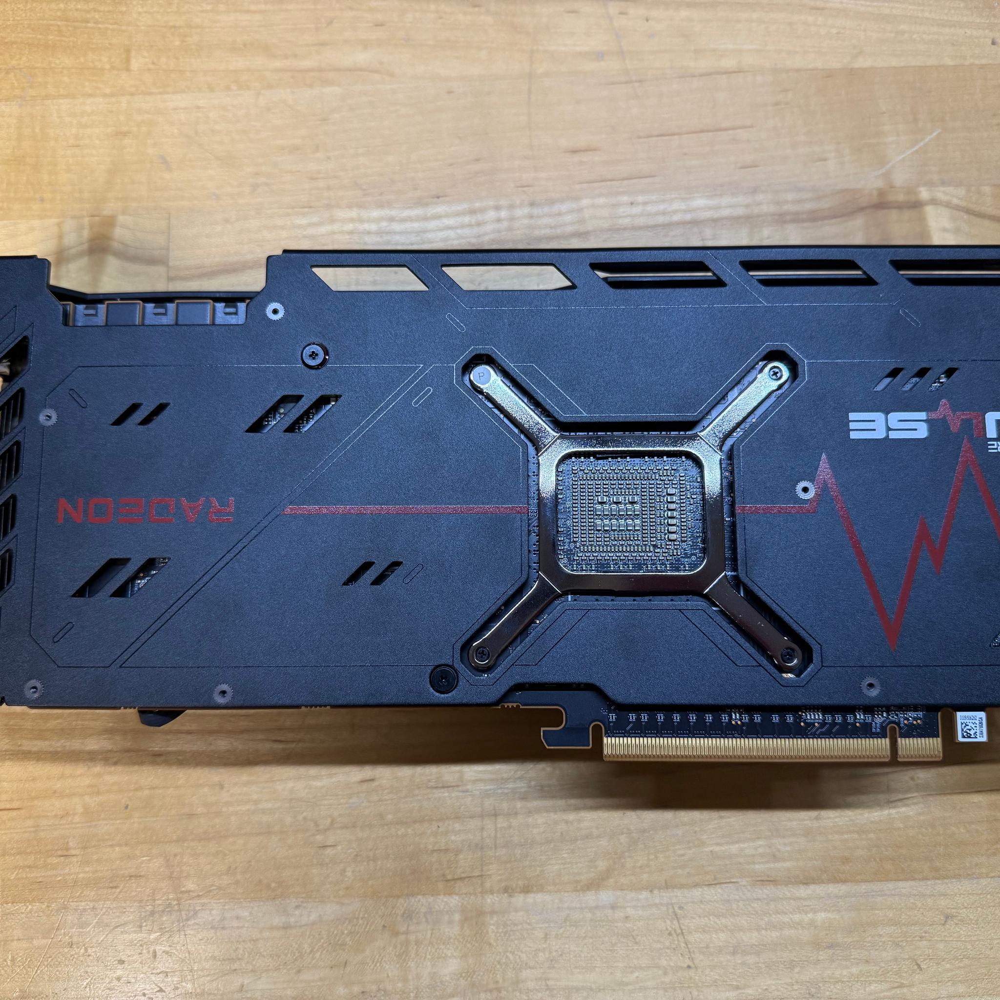 Sapphire PULSE Radeon RX 7900 XTX