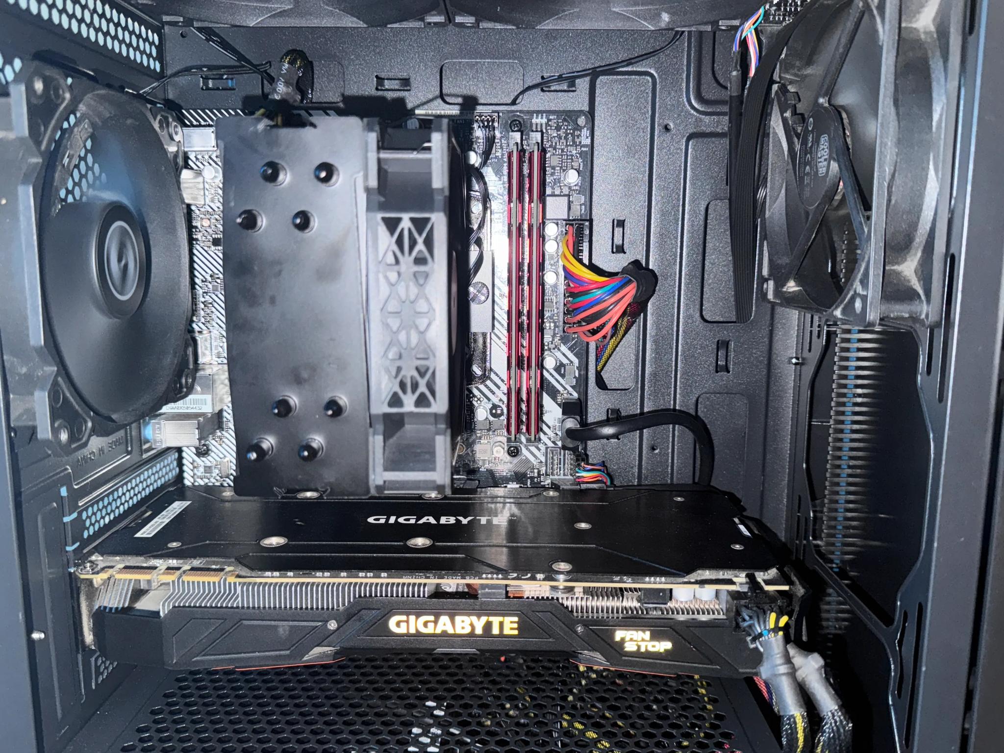 BEST BUDGET GAMING PC STEALTHY BLACK RYZEN 5 GTX 1070 (with WiFi)
