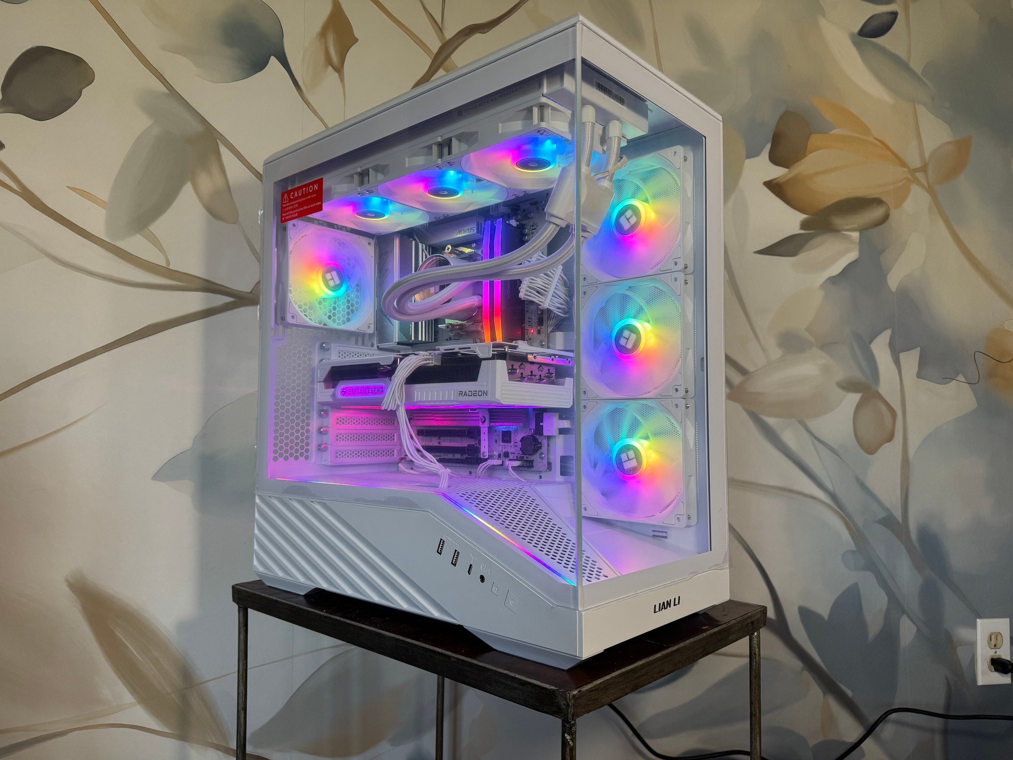 Elite All-White Gaming PC | Ryzen 7 7700X | ASRock RX 9070 XT 16GB | 32GB DDR5-6000 | 2TB SSD