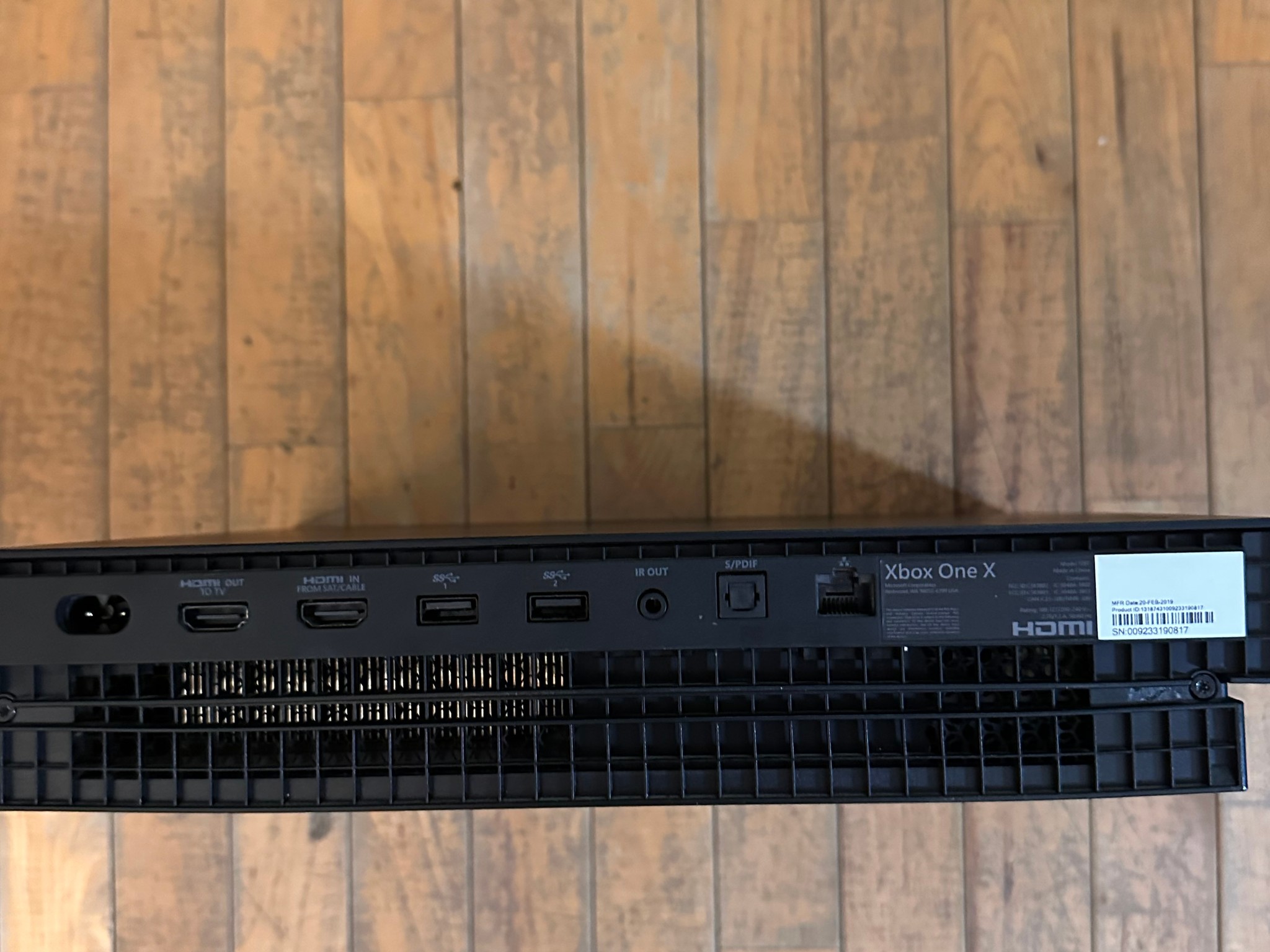 Xbox One x Black 1tb