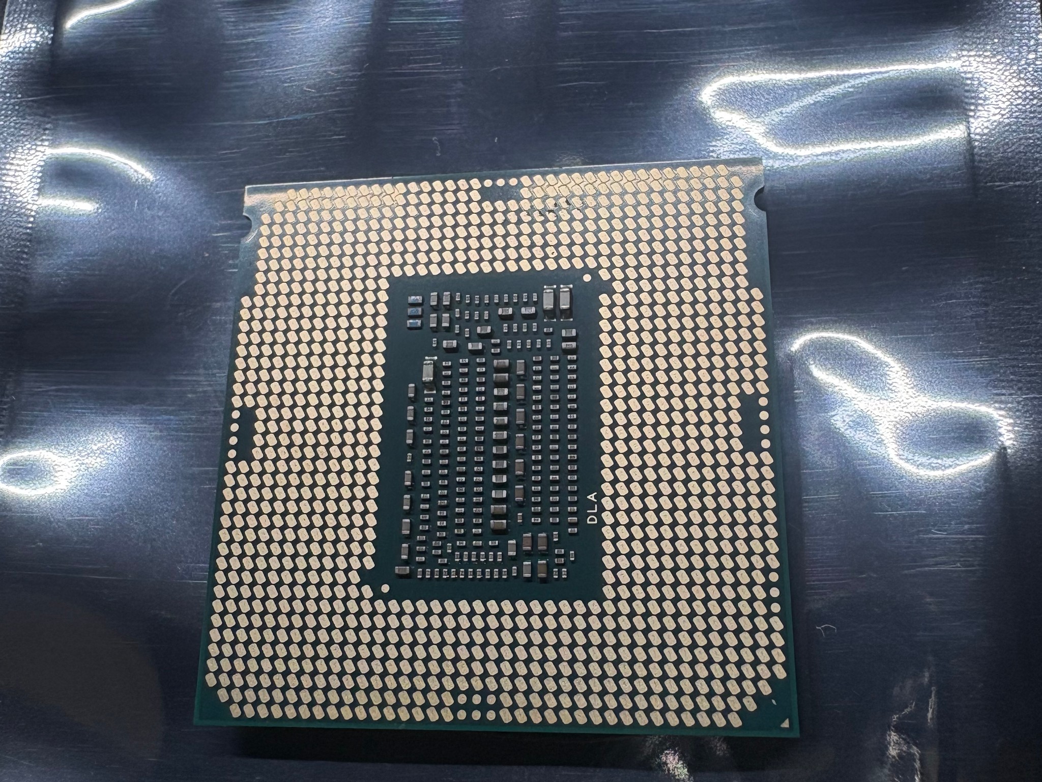 Intel i7-9700