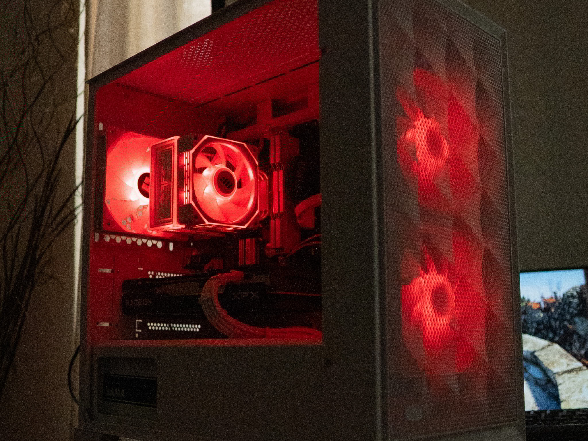 🌨🌨 | RX 7600 8GB | INTEL i7 9700 | 16GB DDR4 RAM | 1.25TB Storage | Arctic Snow 3.0