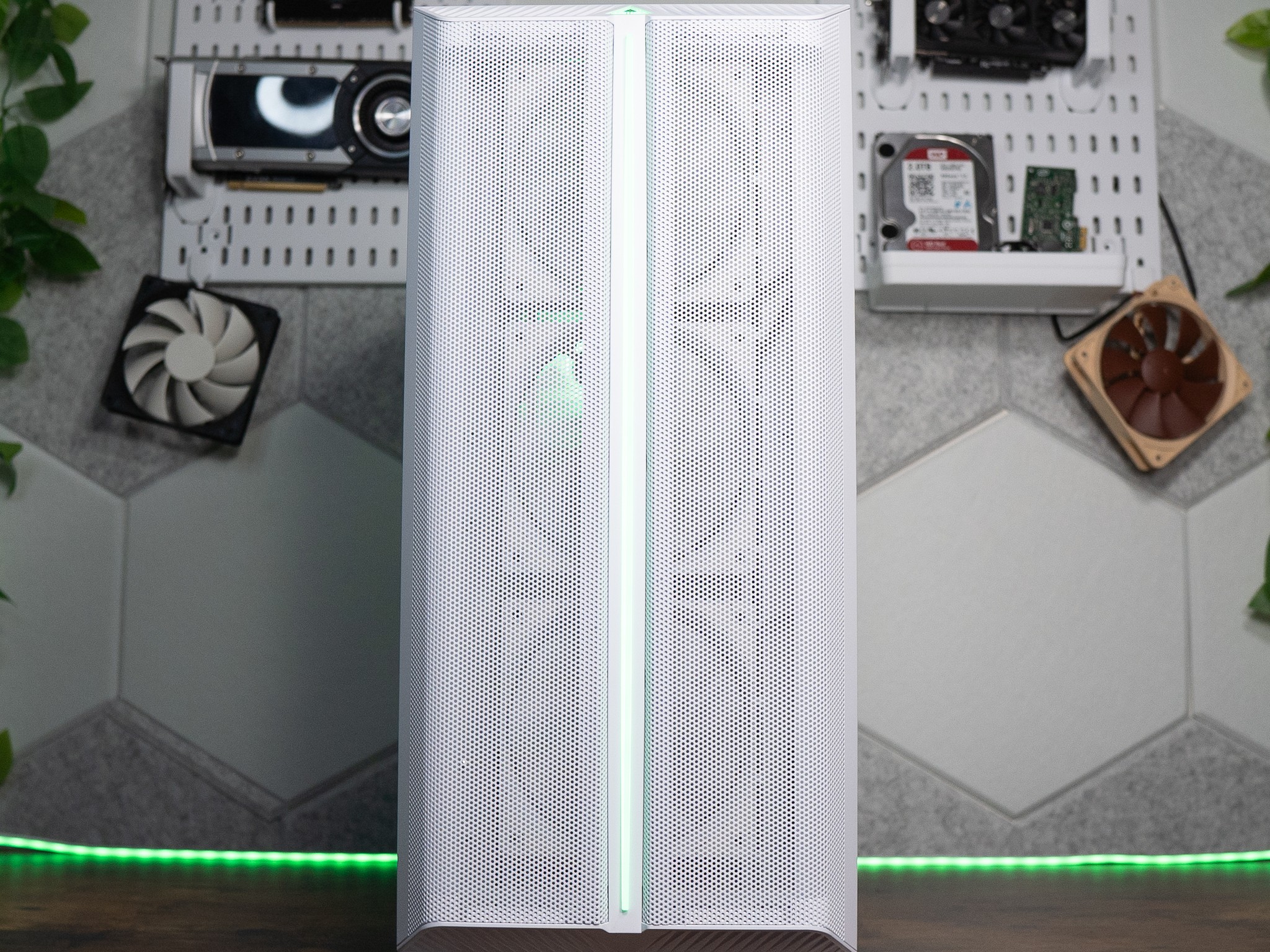 🍃🍃 | ZOTAC RTX 3060 12GB | INTEL i7 7700K | 32GB DDR4 RAM | 512GB SSD + 500GB HDD | Mint Guardian