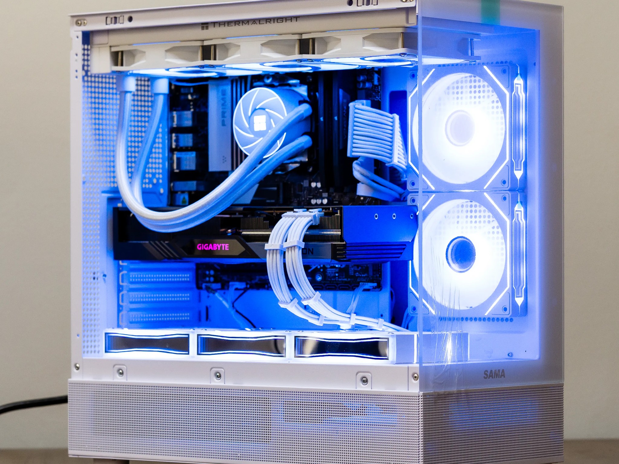 ❄️FROSTBITE❄️ RX 7800XT| Ryzen 5 7500F| AM5| 32GB DDR5| 1TB M.2| WiFi| 1440p/4K Streaming & Gaming