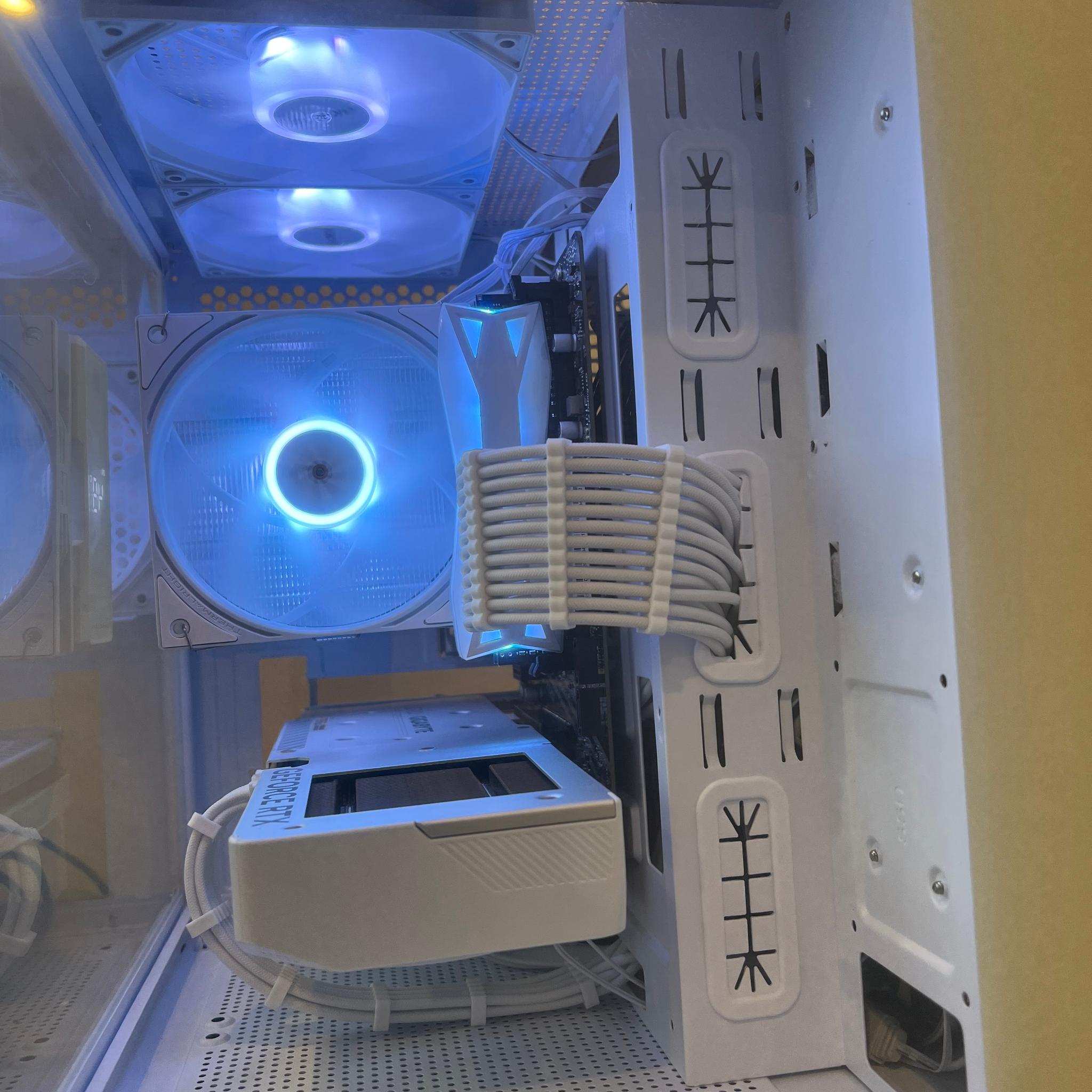 Copy of ⚪RTX 4060⚪ | Ryzen 5 3600 | 16gb DDR4-3200 RAM | 1tb Storage | Windows 11 | 1080p Gaming PC